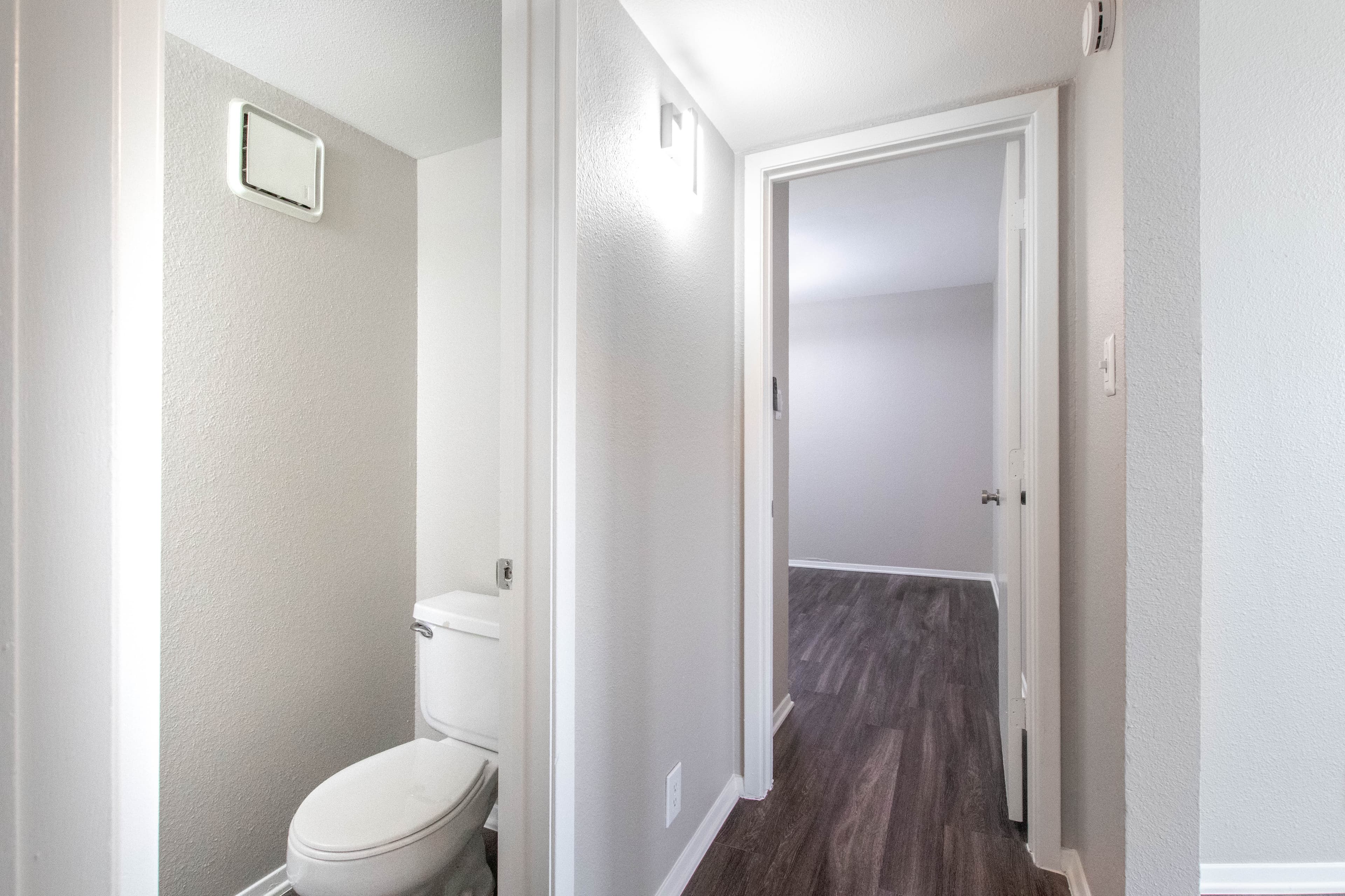 Scott Brown Properties — 2x1.5 - Photo 5