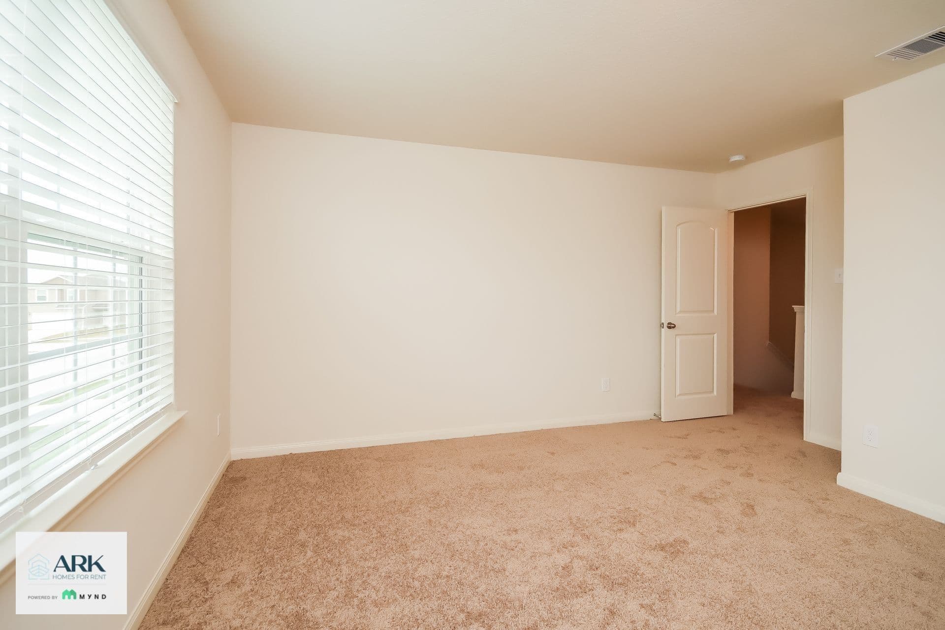MYND - Photo 10