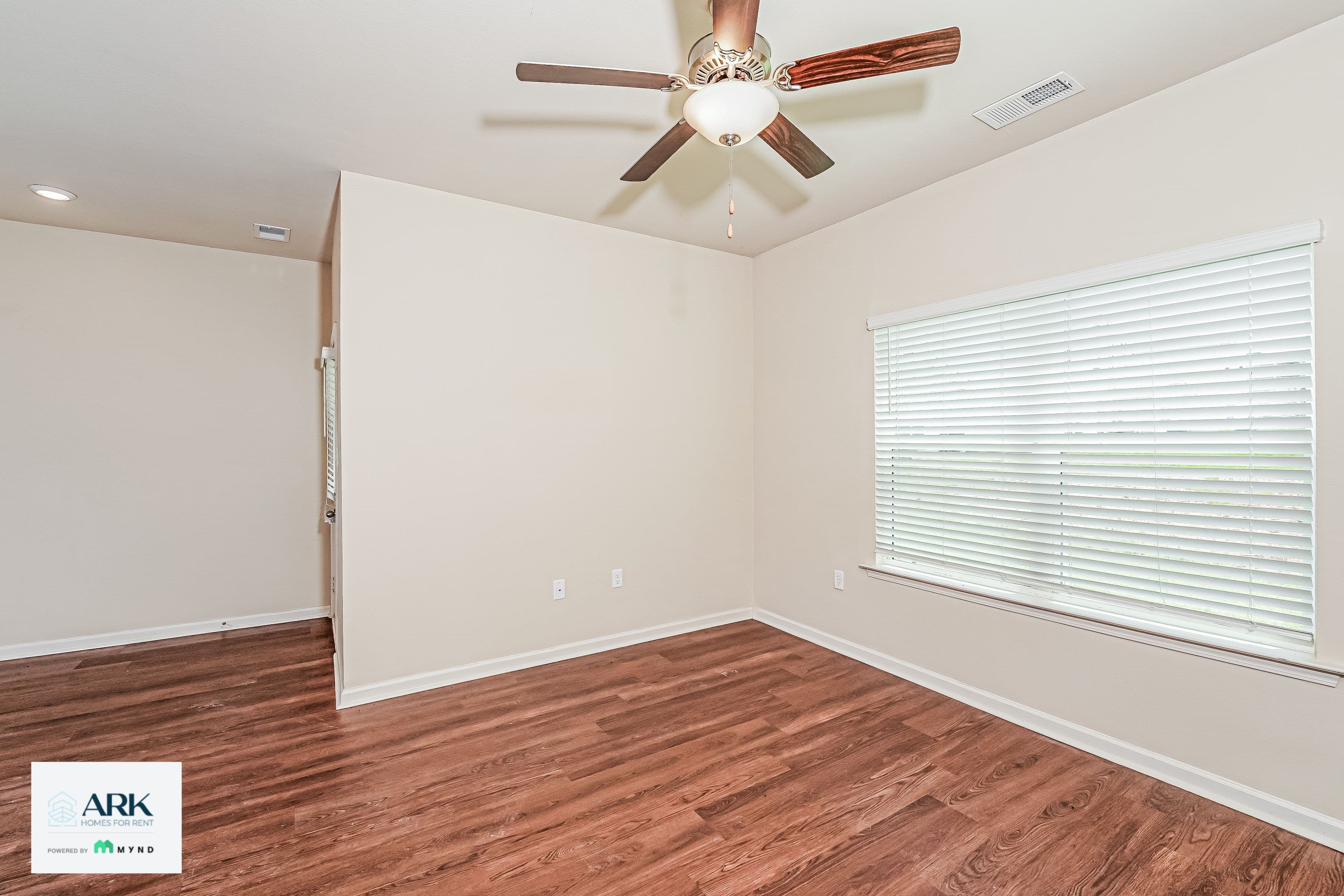 MYND — 2 Bedroom(s) and 2.5 Bathroom(s) - Photo 8