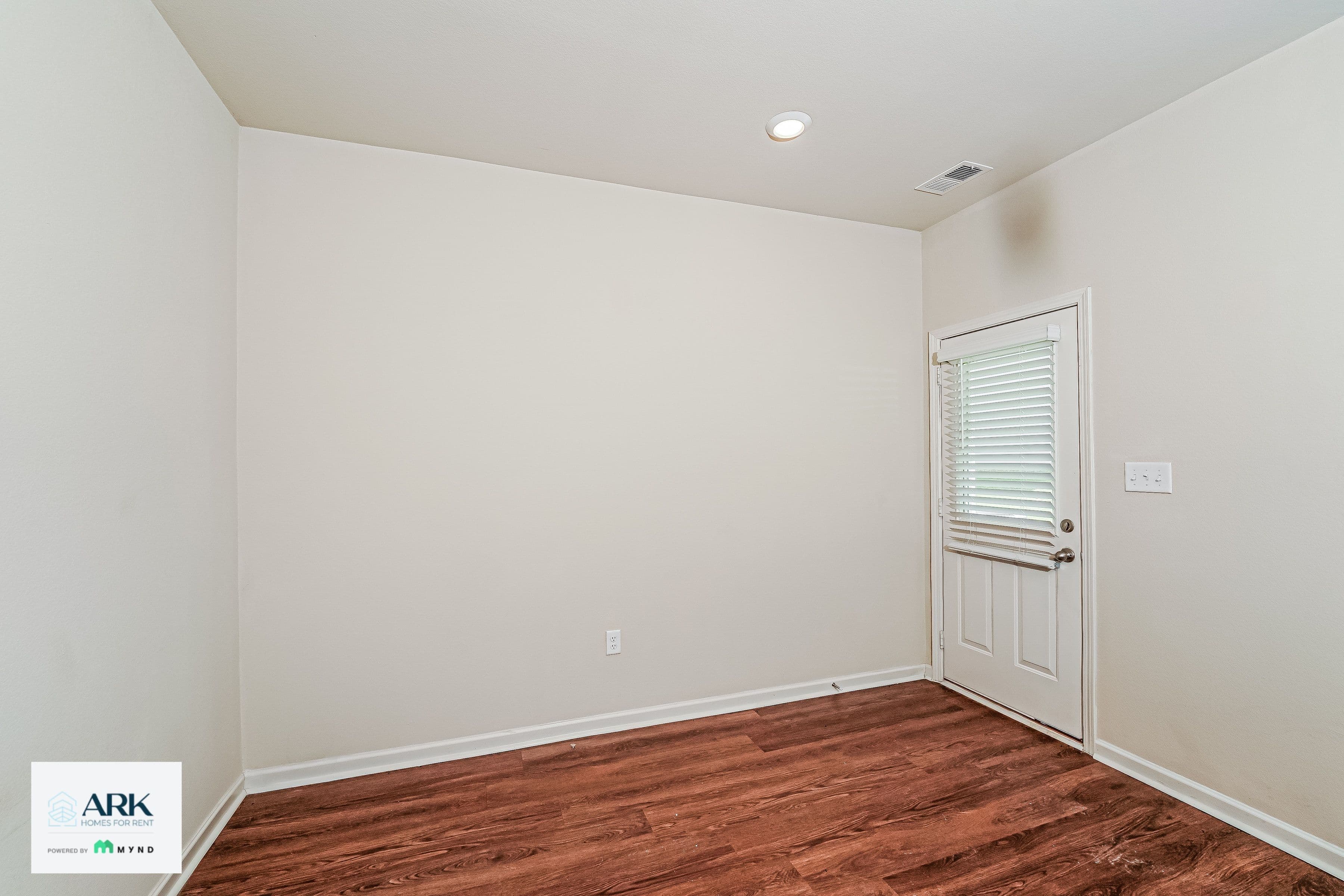 MYND — 2 Bedroom(s) and 2.5 Bathroom(s) - Photo 9