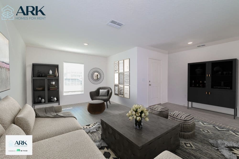 MYND — 4 Bedroom(s) and 2 Bathroom(s) - Photo 3