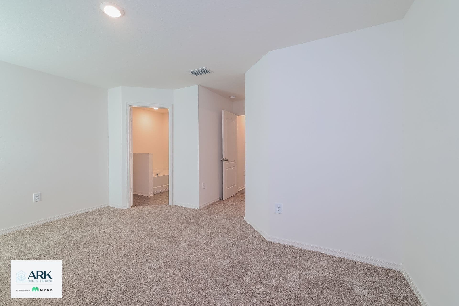 MYND — 4 Bedroom(s) and 2 Bathroom(s) - Photo 10