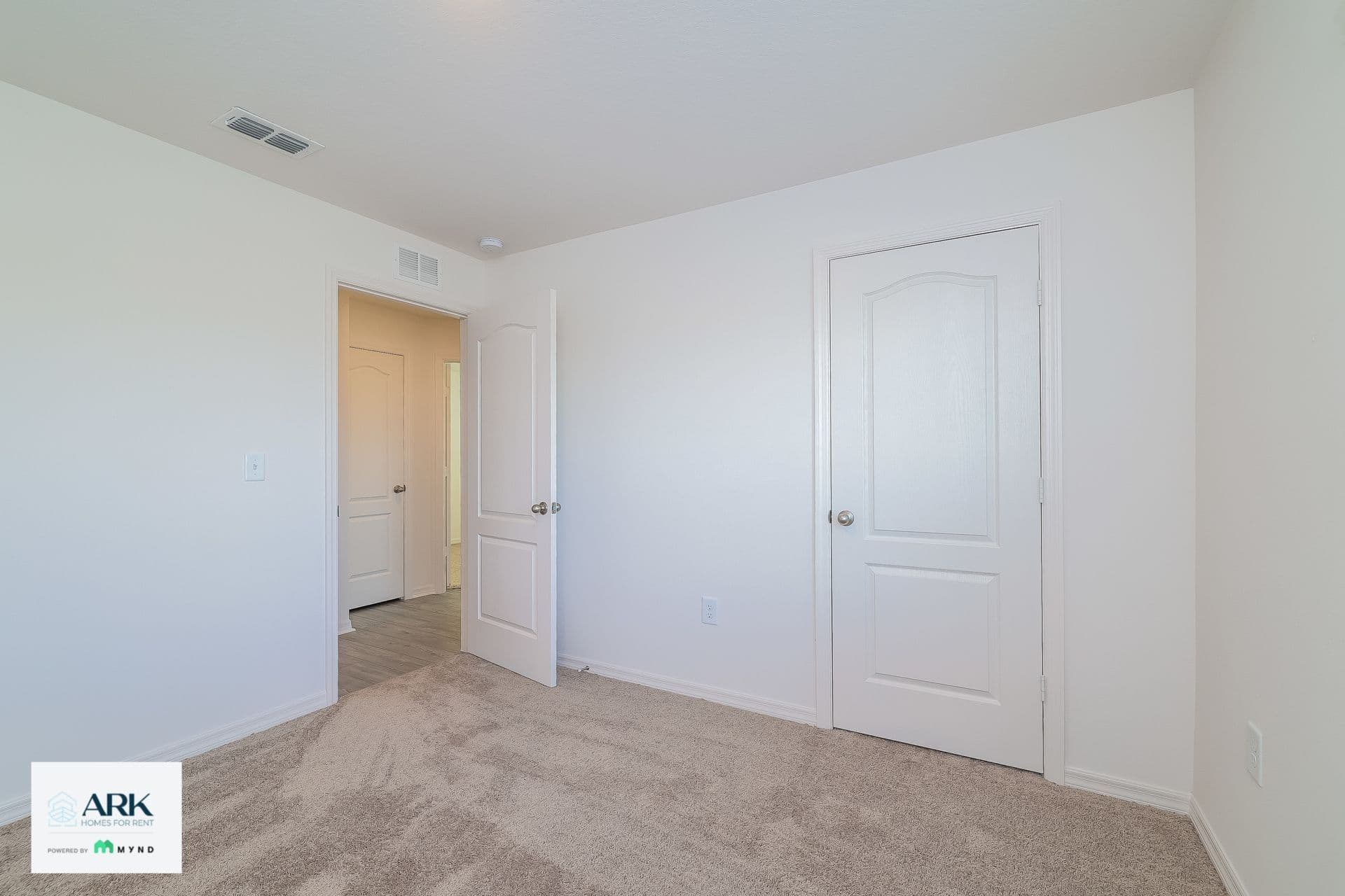 MYND — 4 Bedroom(s) and 2 Bathroom(s) - Photo 12