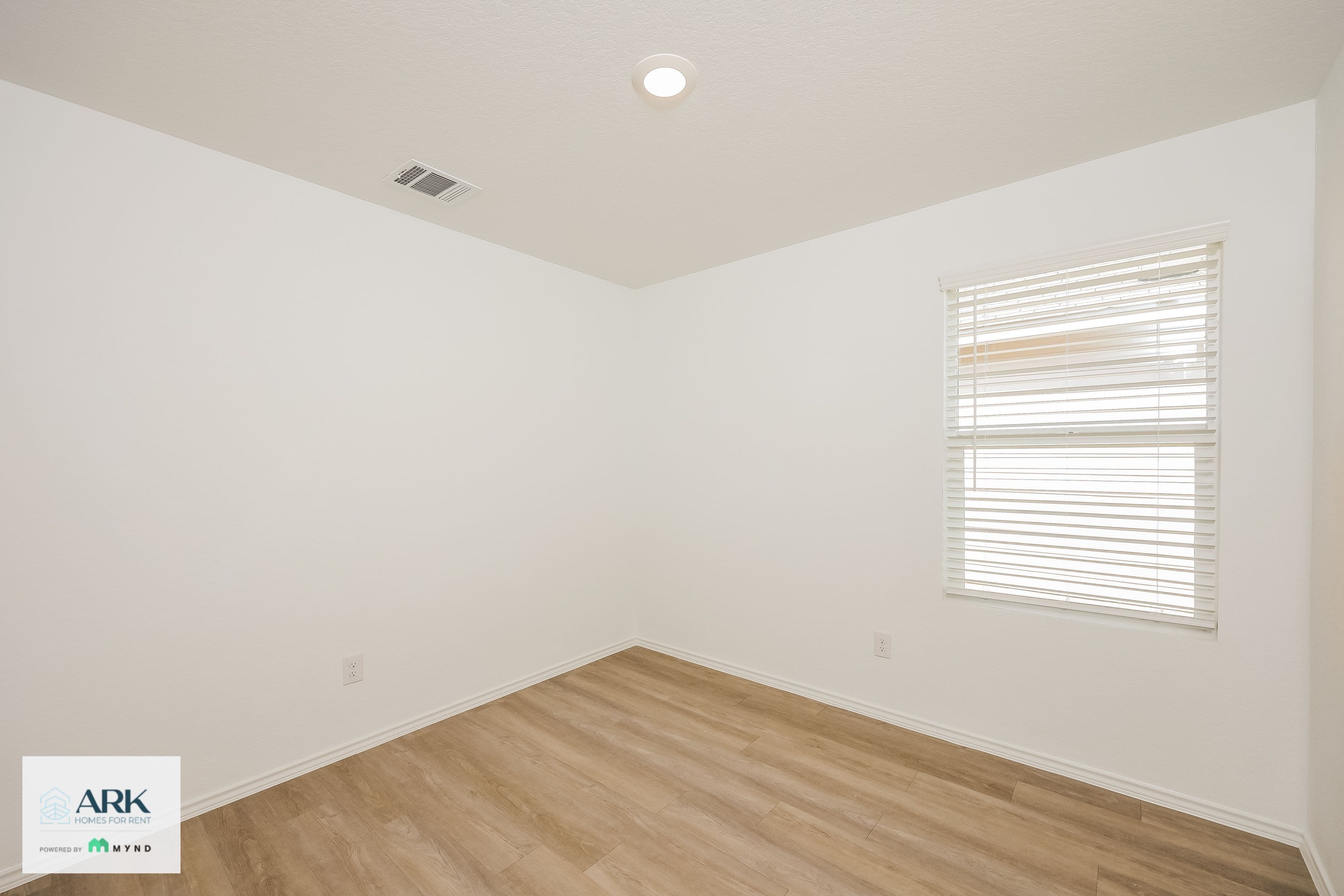 MYND - Photo 14