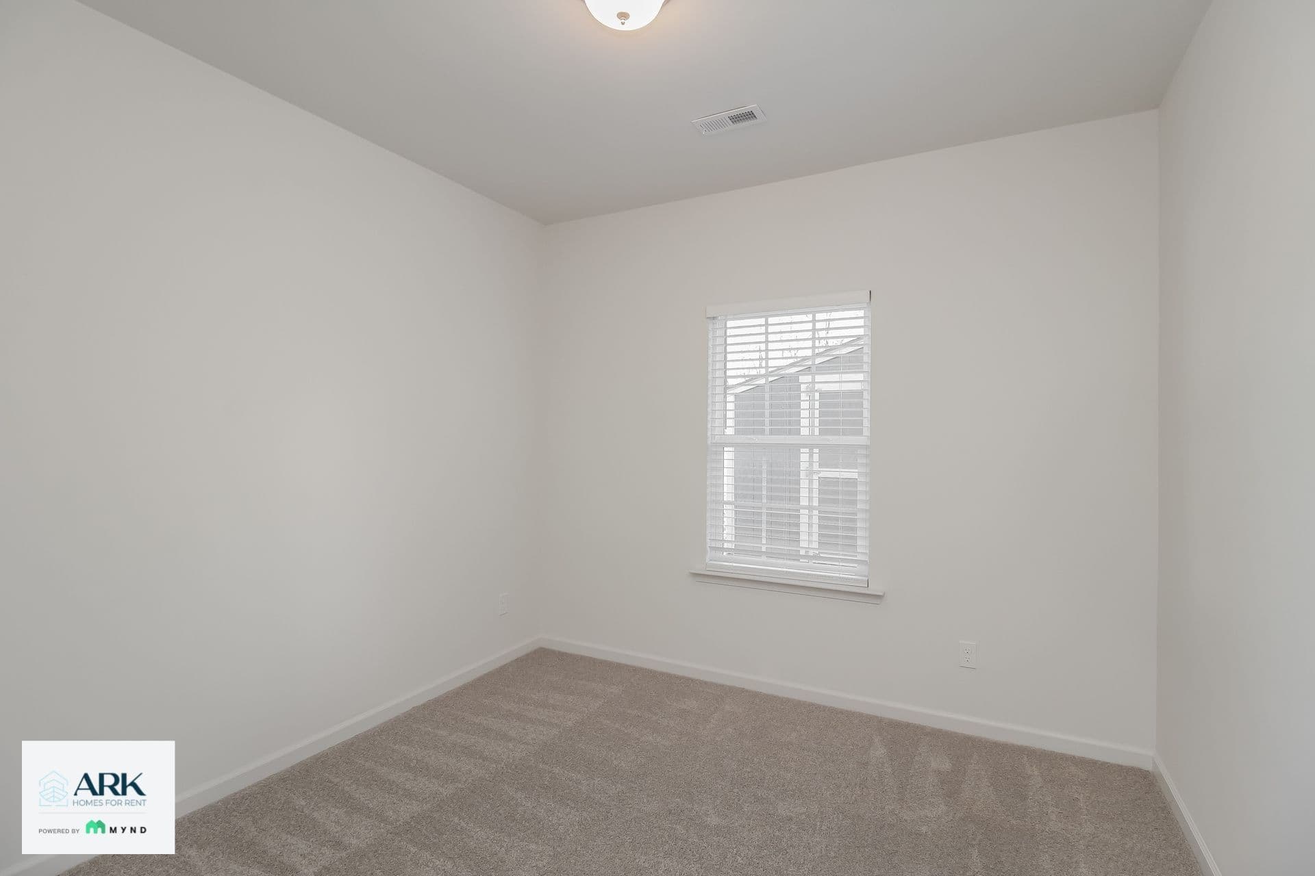 MYND — 3 Bedroom(s) and 2 Bathroom(s) - Photo 11