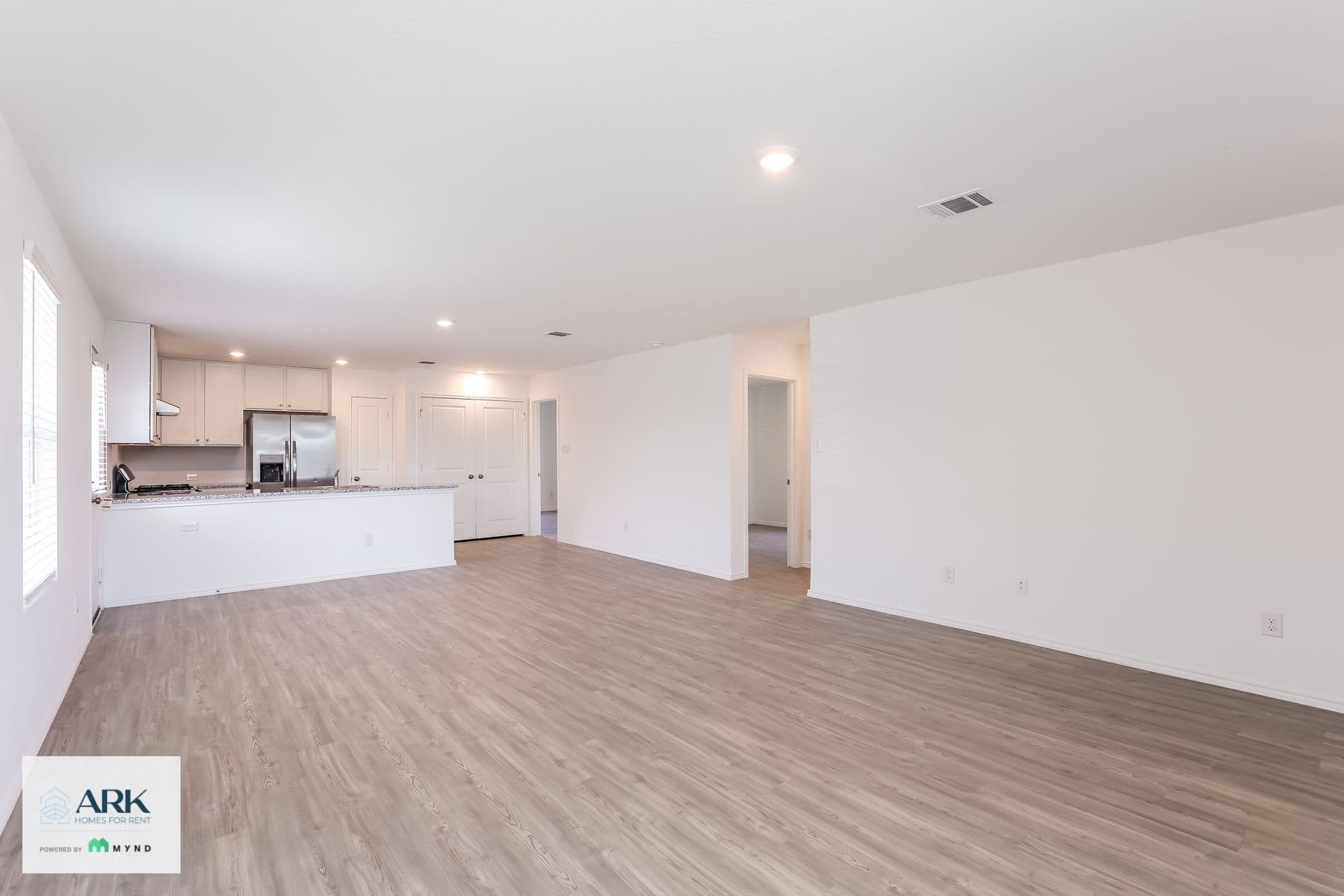 MYND — 3 Bedroom(s) and 2 Bathroom(s) - Photo 3