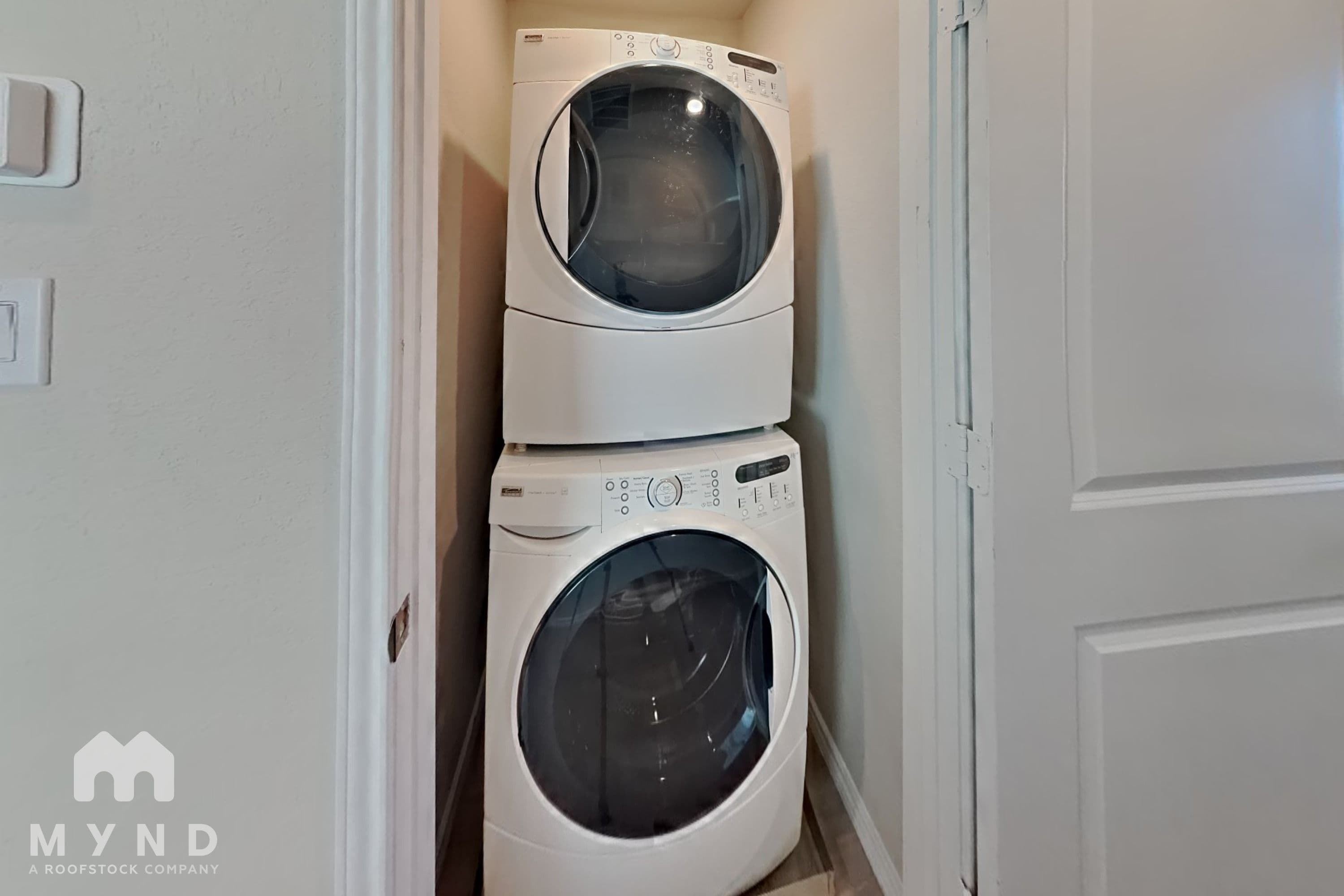 MYND — 2 Bedroom(s) and 2.5 Bathroom(s) - Photo 15