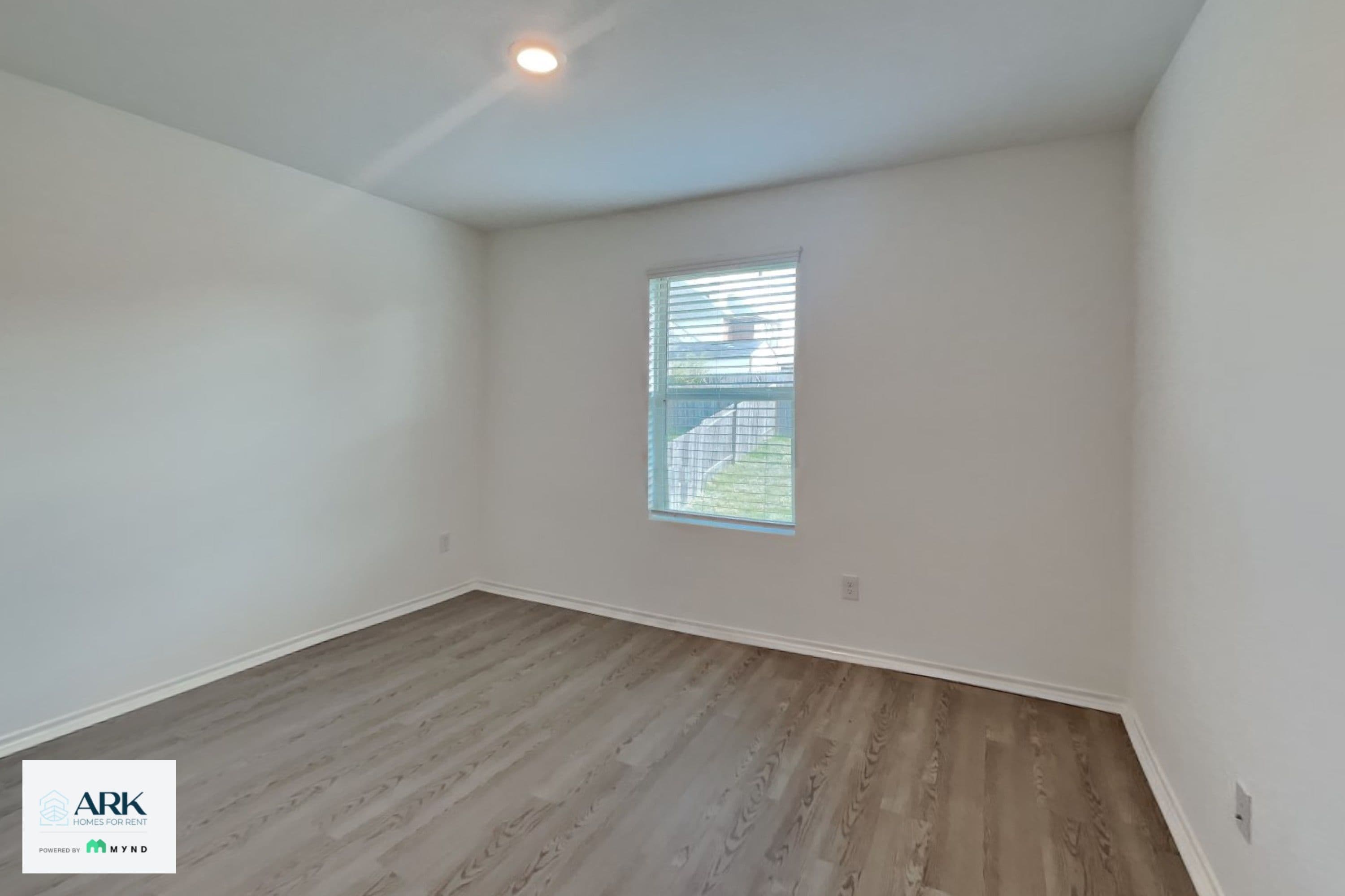 MYND — 4 Bedroom(s) and 2.5 Bathroom(s) - Photo 11