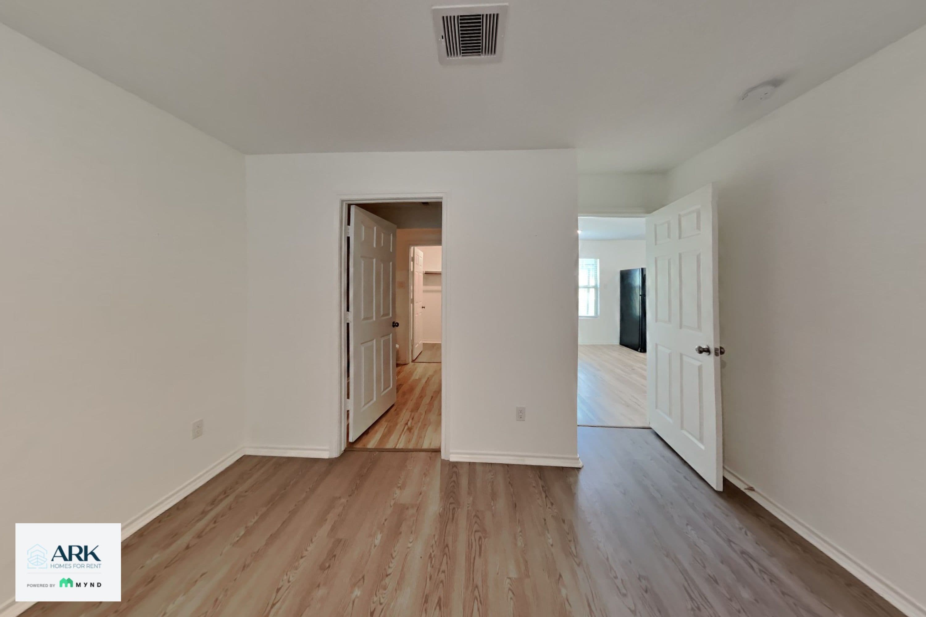 MYND — 4 Bedroom(s) and 2.5 Bathroom(s) - Photo 15