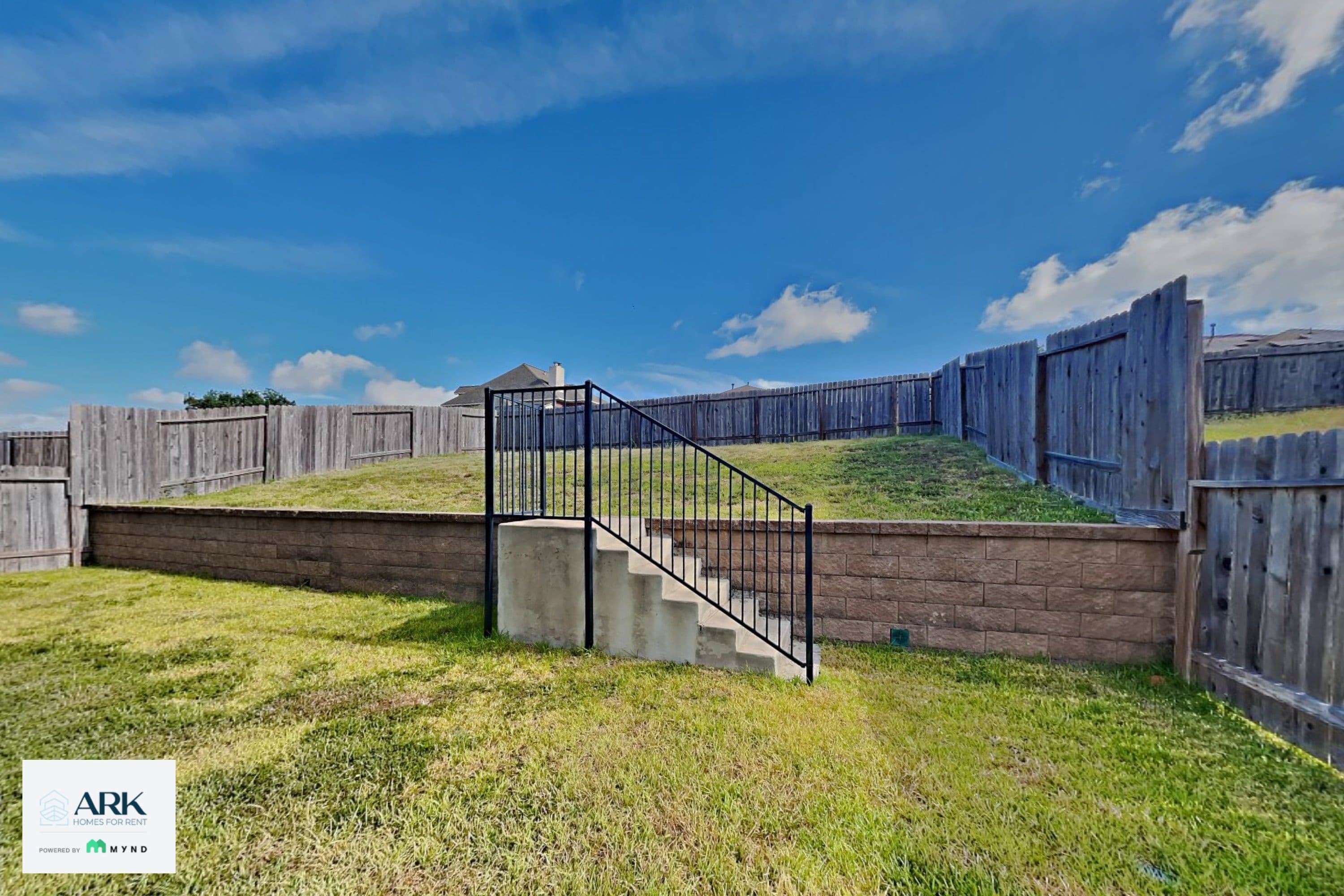 MYND — 4 Bedroom(s) and 2.5 Bathroom(s) - Photo 20