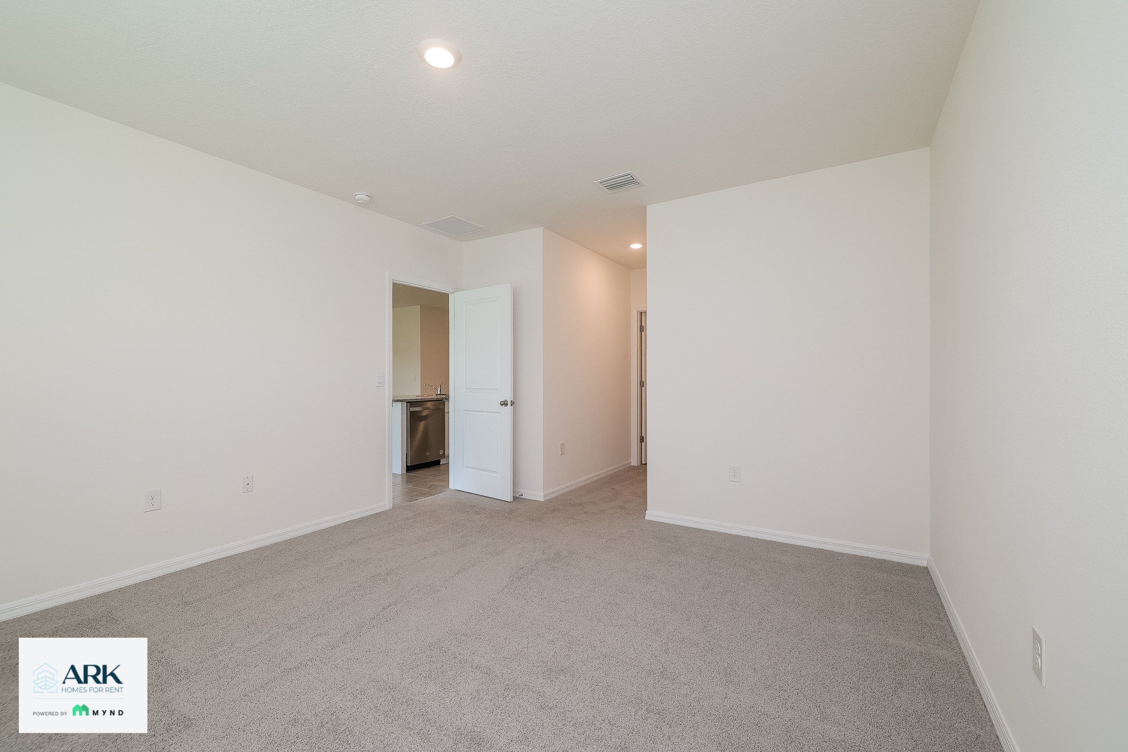 MYND — 3 Bedroom(s) and 2 Bathroom(s) - Photo 12