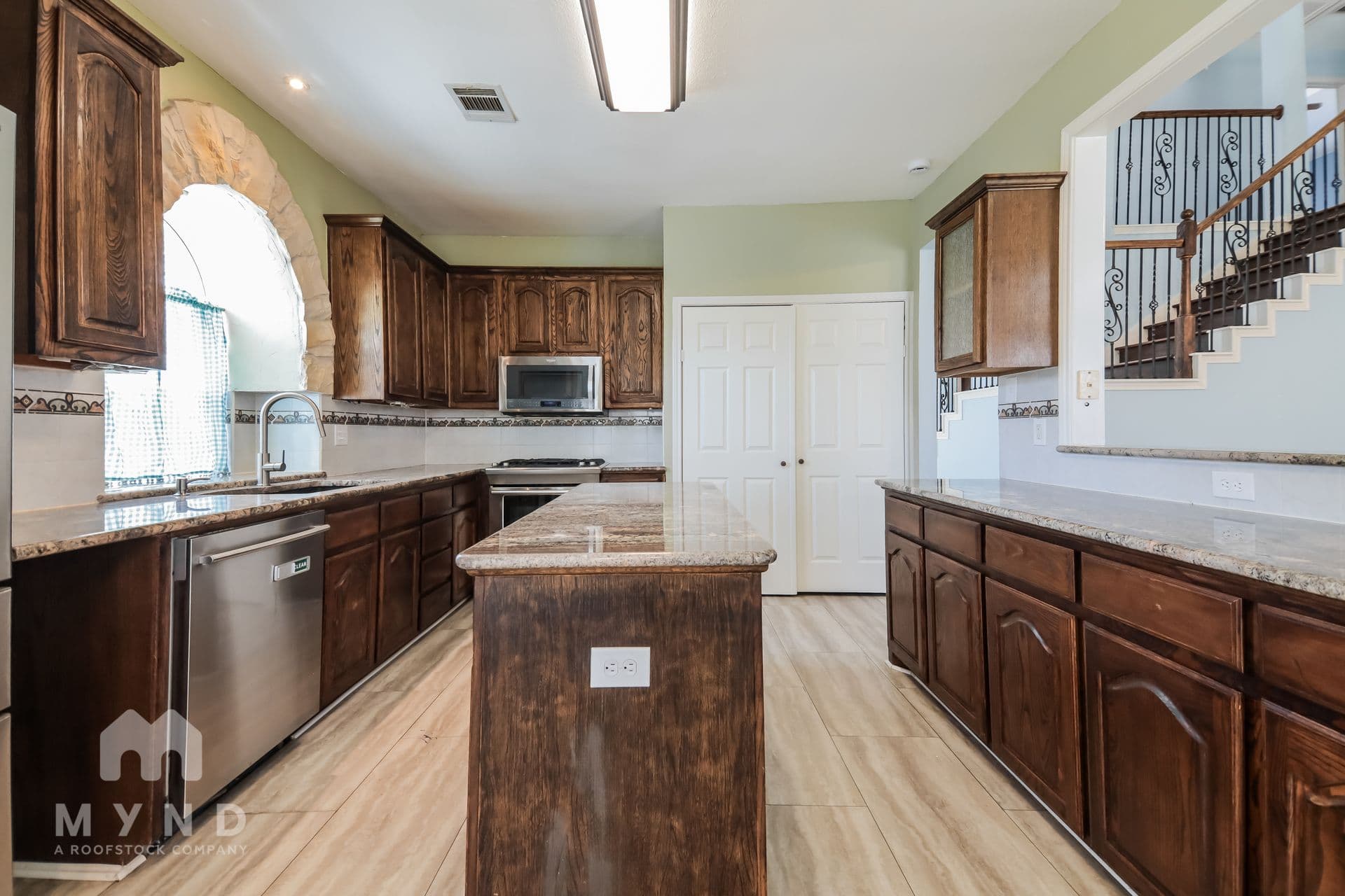 MYND — 4 Bedroom(s) and 2.5 Bathroom(s) - Photo 17