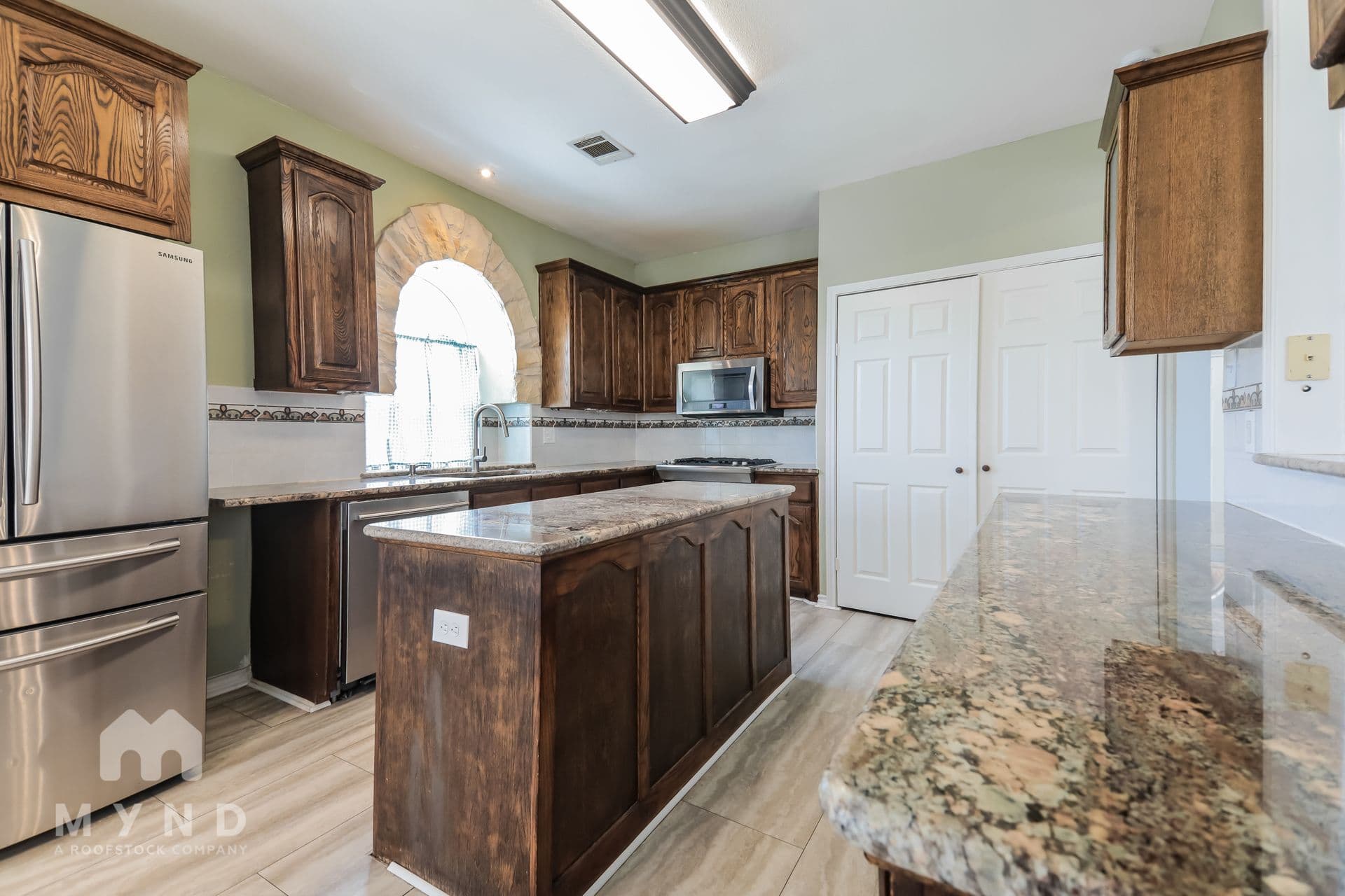 MYND — 4 Bedroom(s) and 2.5 Bathroom(s) - Photo 18