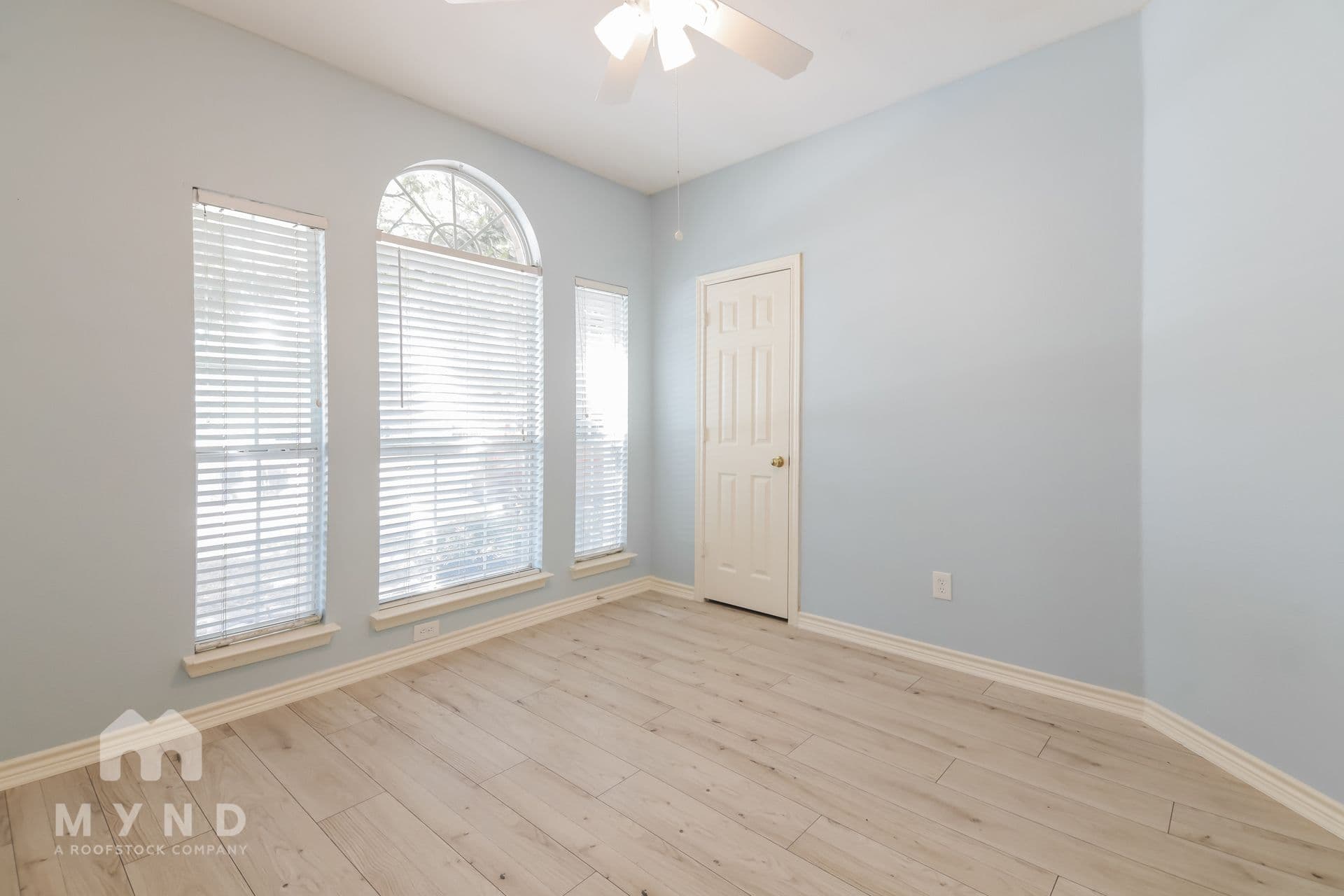 MYND — 4 Bedroom(s) and 2.5 Bathroom(s) - Photo 24