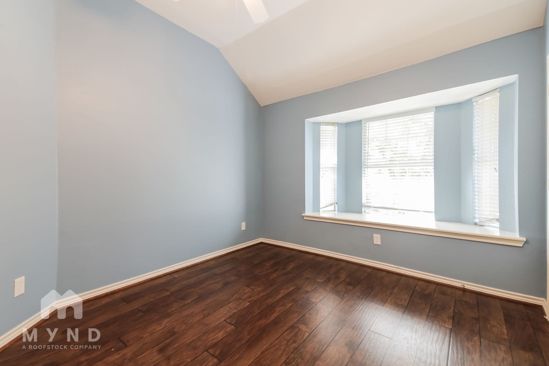 MYND — 4 Bedroom(s) and 2.5 Bathroom(s) - Photo 25