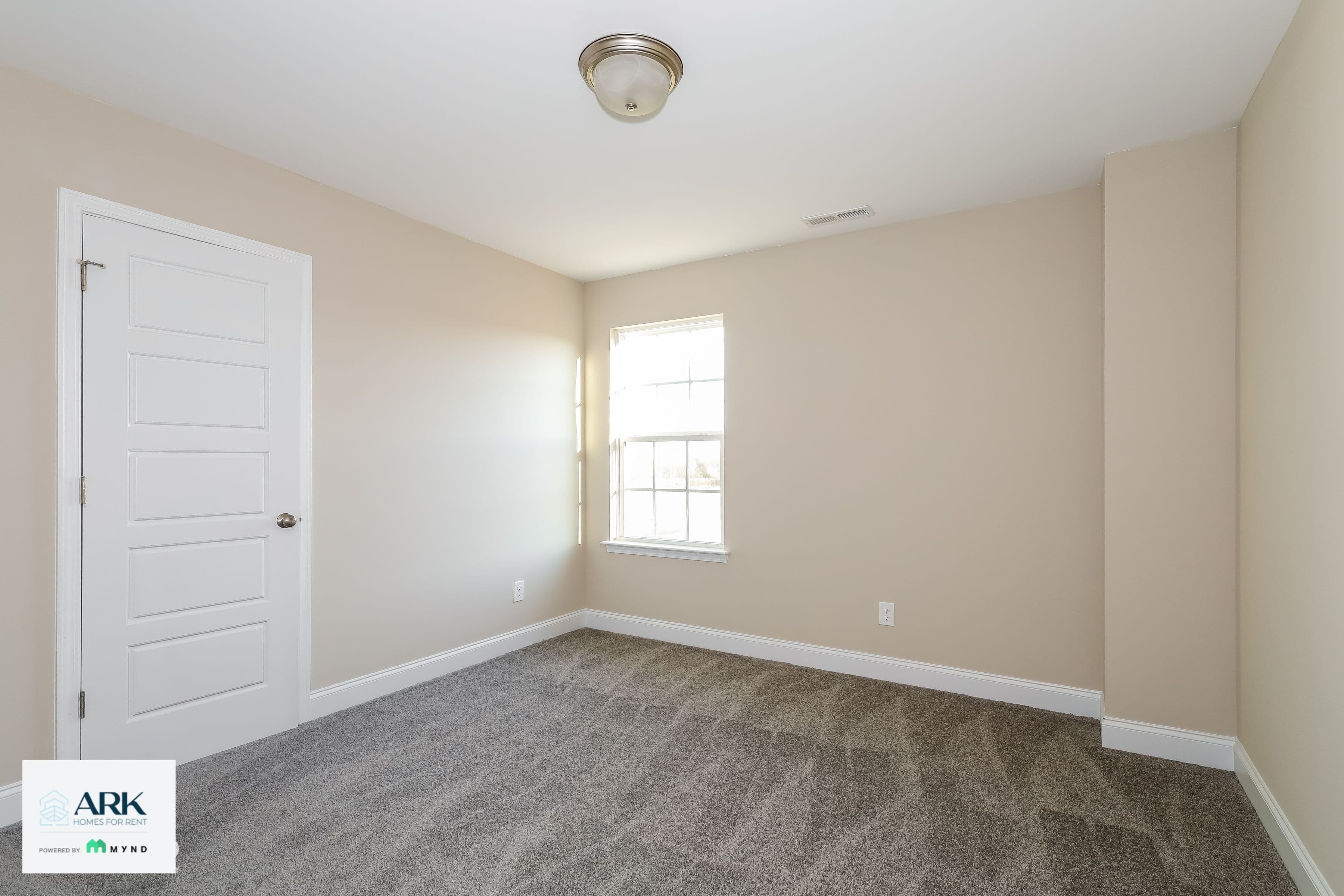 MYND — 4 Bedroom(s) and 2.5 Bathroom(s) - Photo 14