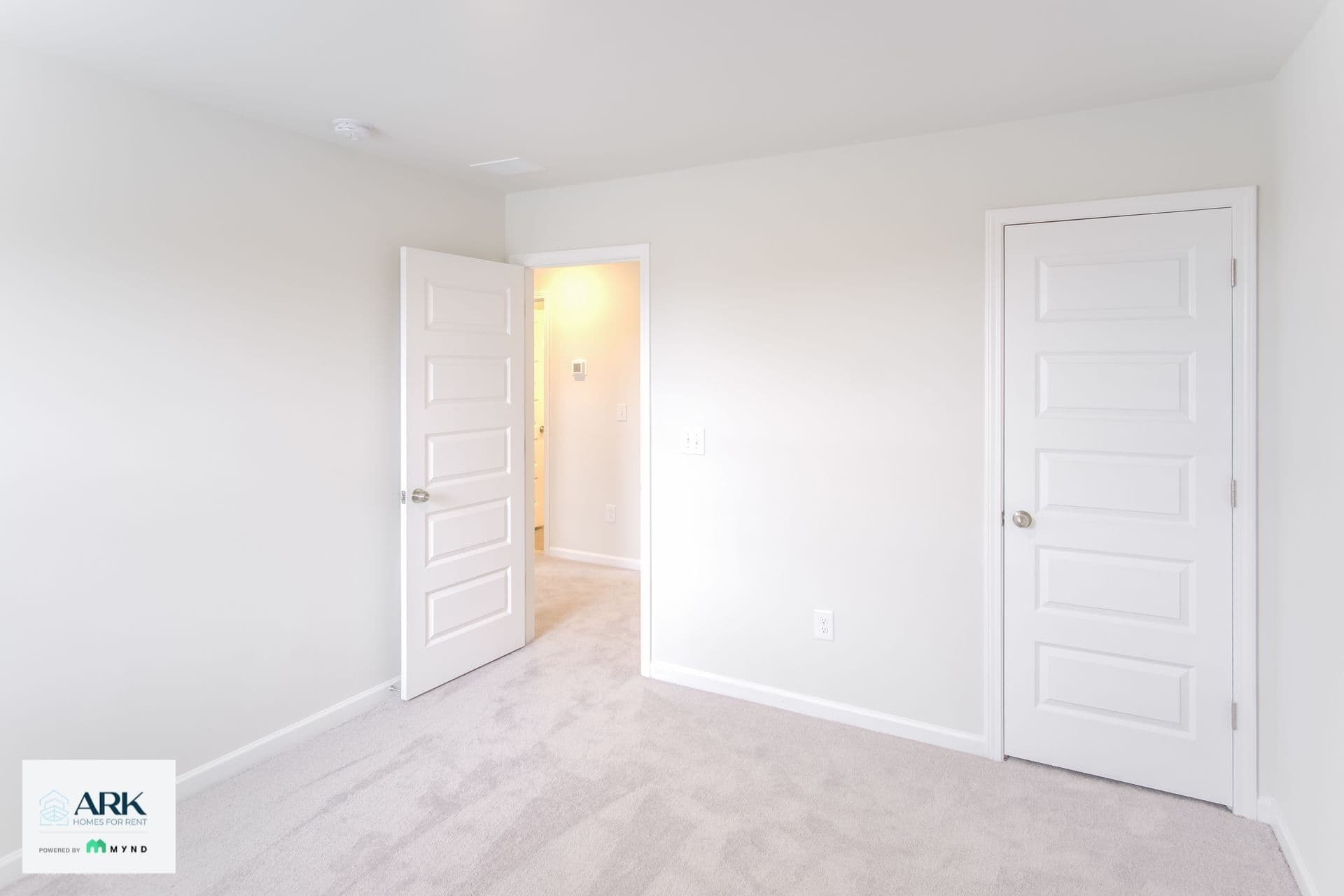 MYND — 5 Bedroom(s) and 2.5 Bathroom(s) - Photo 13