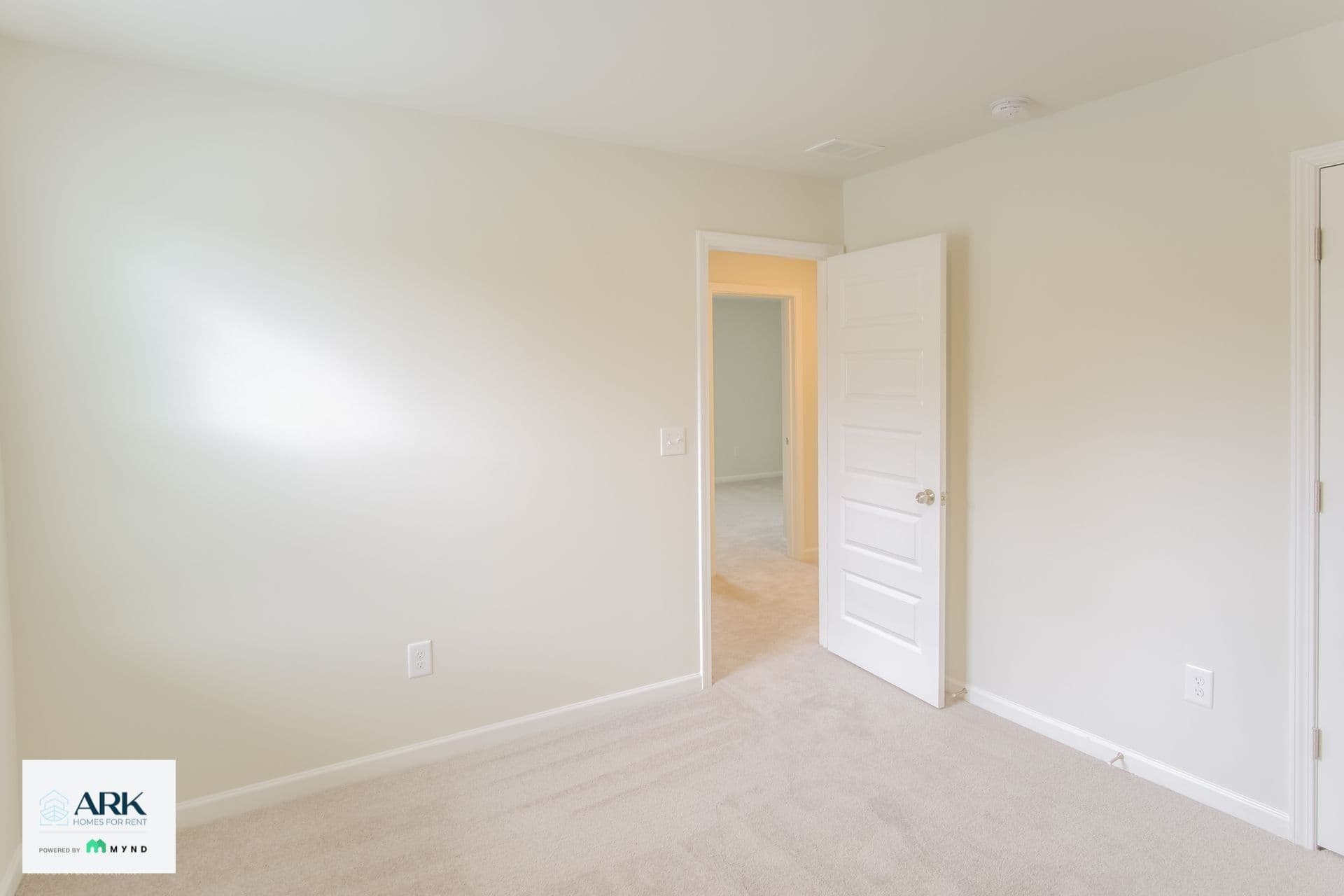 MYND — 5 Bedroom(s) and 2.5 Bathroom(s) - Photo 14