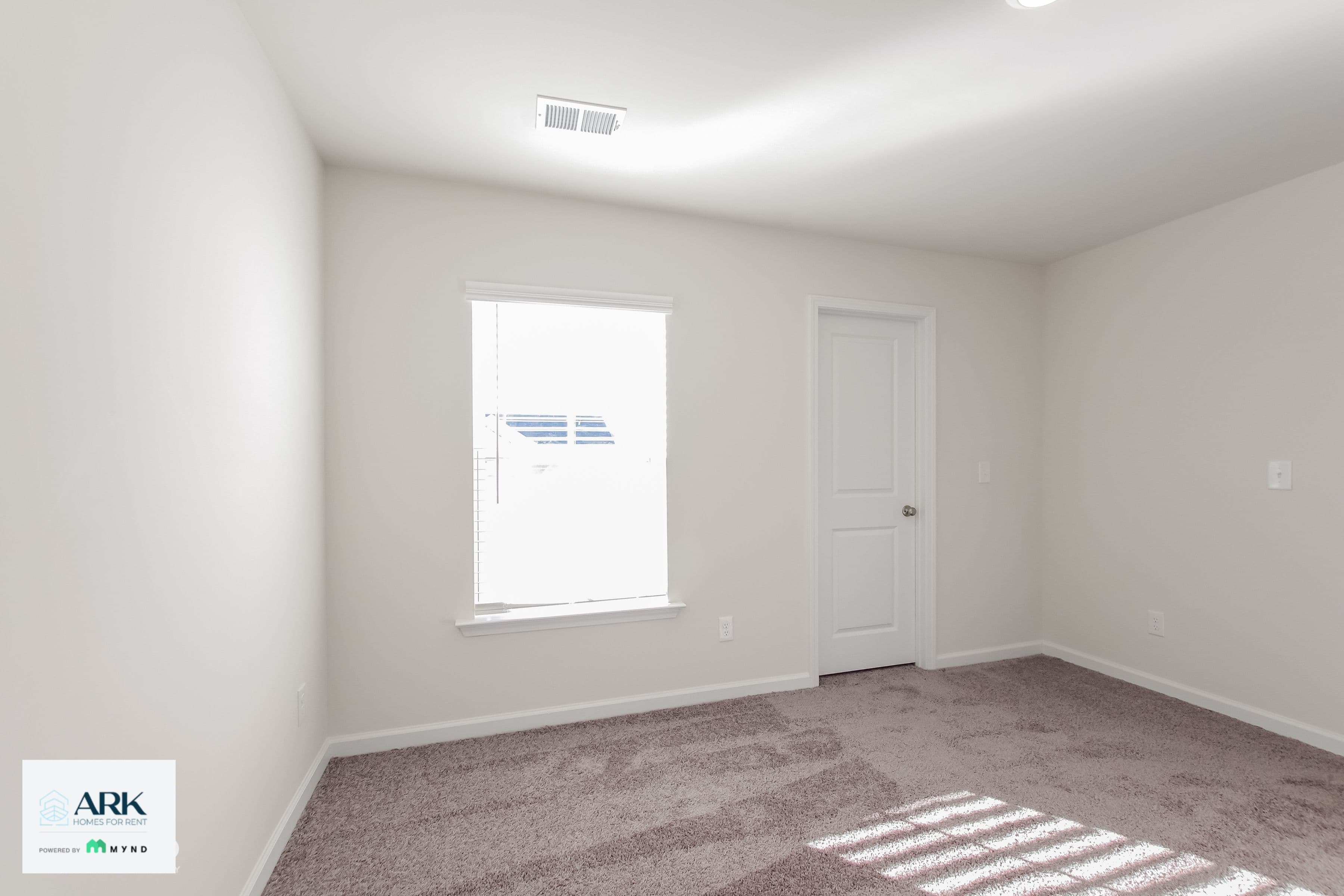 MYND — 4 Bedroom(s) and 2.5 Bathroom(s) - Photo 13