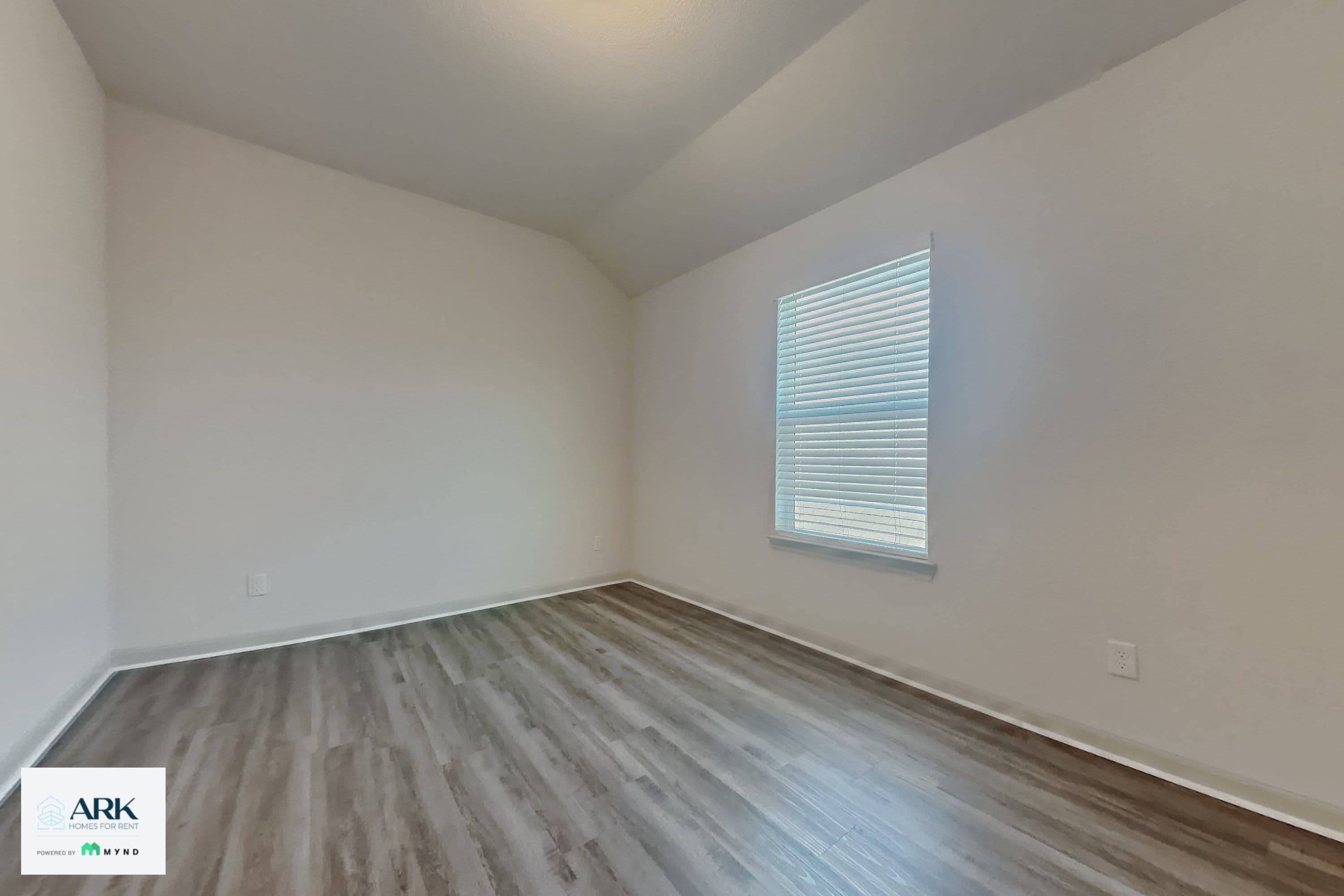 MYND — 4 Bedroom(s) and 3.5 Bathroom(s) - Photo 17