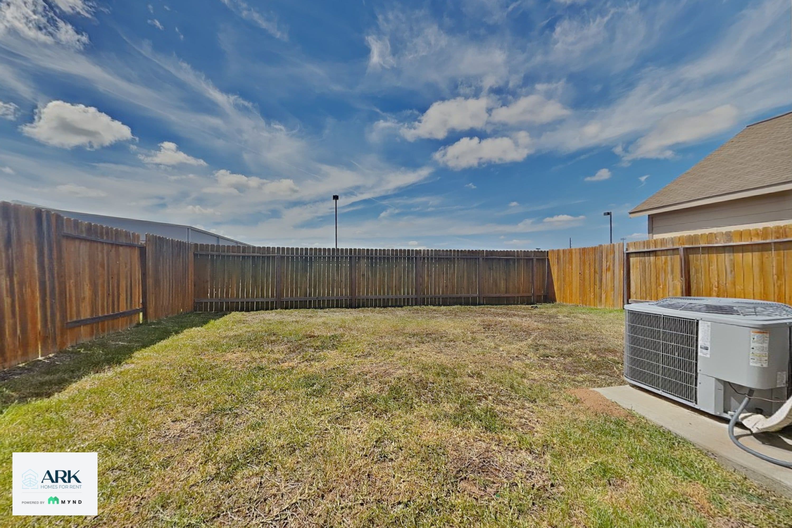 MYND — 4 Bedroom(s) and 3.5 Bathroom(s) - Photo 19
