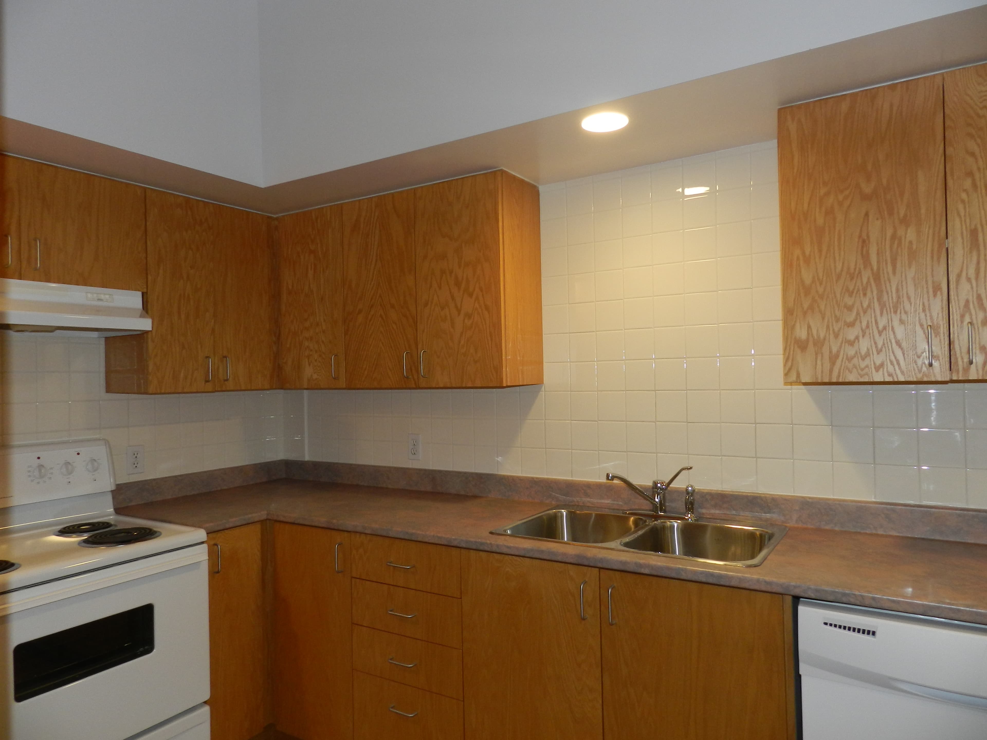 Urchin Property Management Inc. — 101 - Photo 6