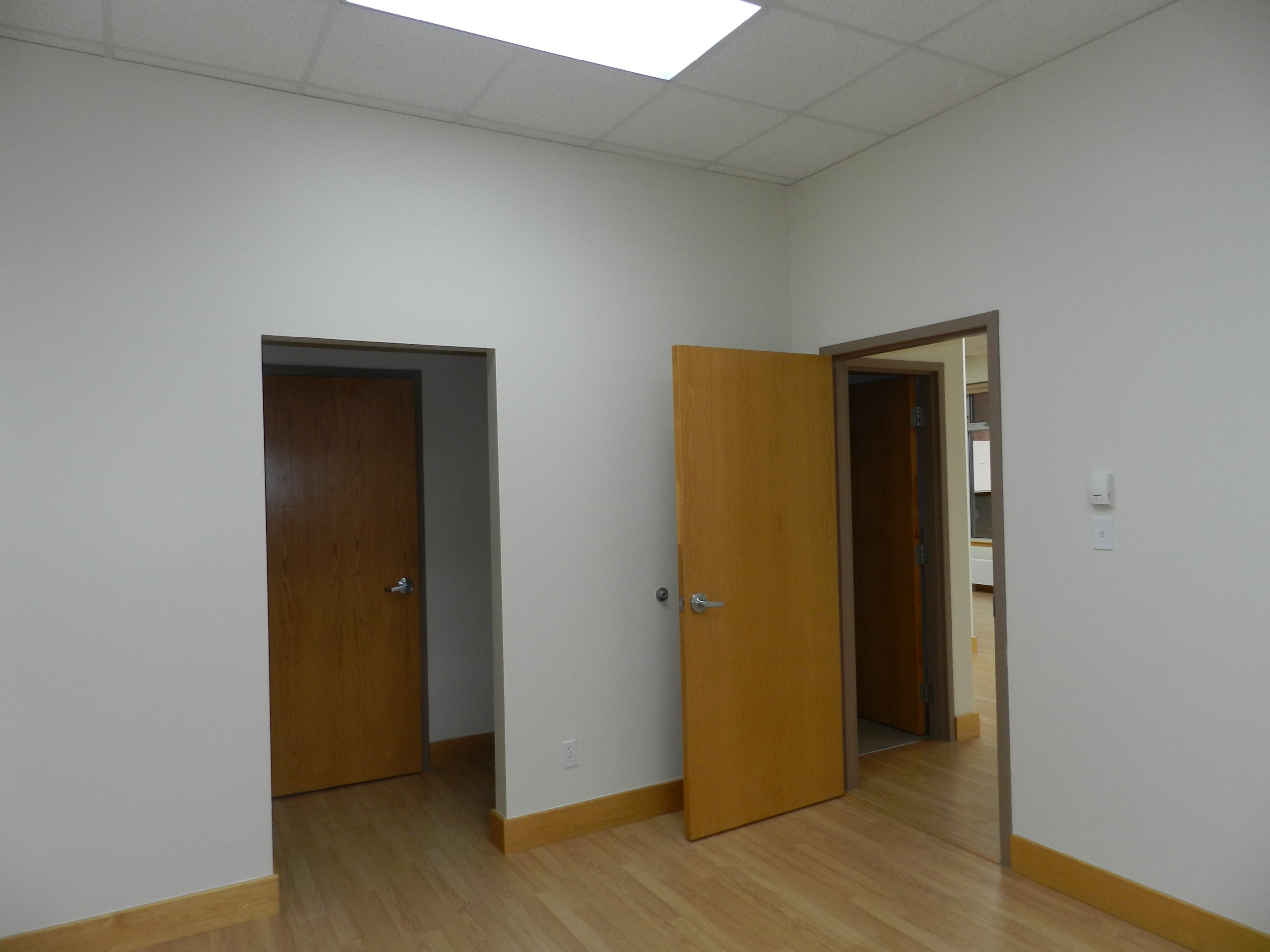 Urchin Property Management Inc. — 101 - Photo 8