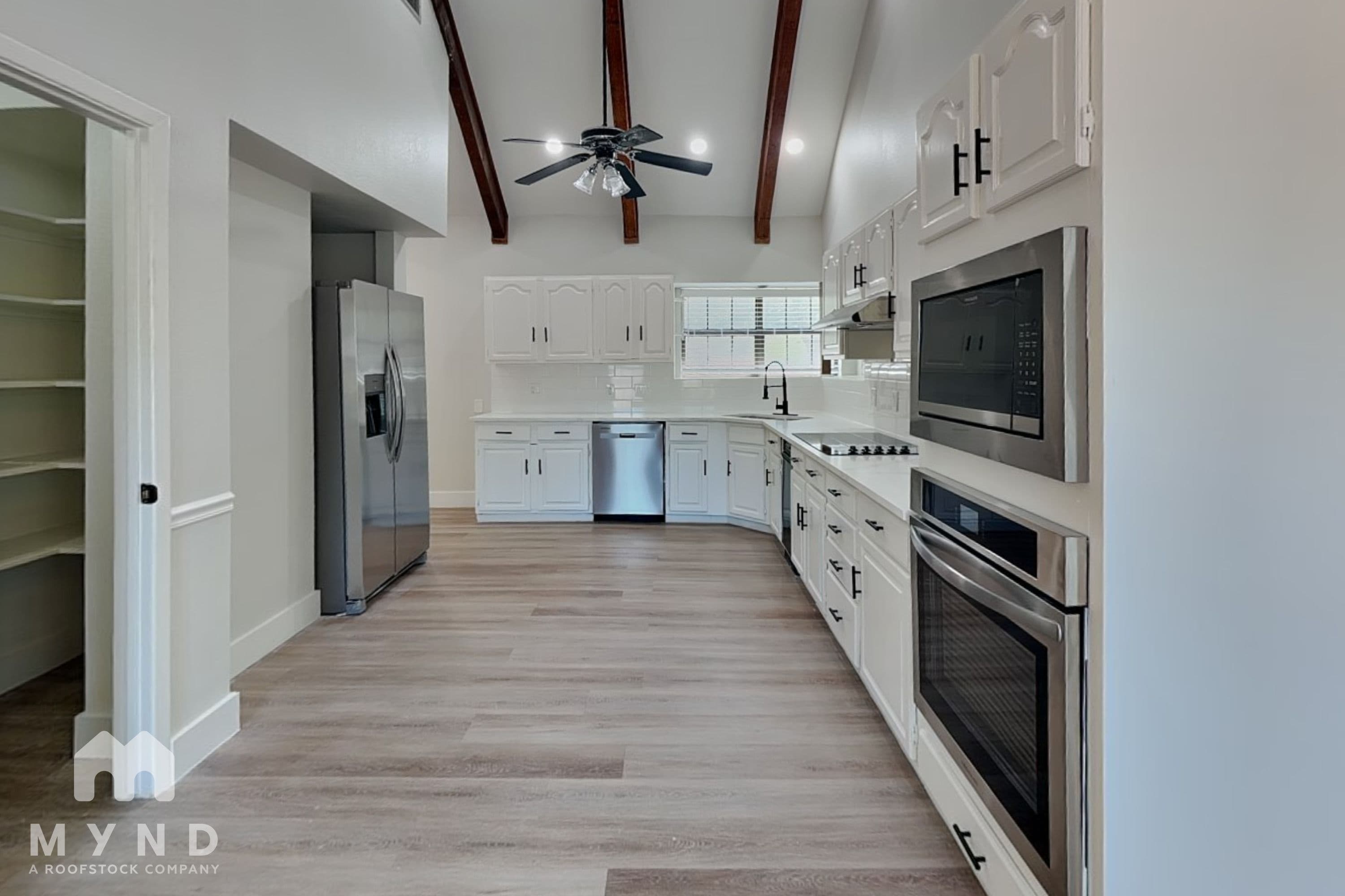MYND — 5 Bedroom(s) and 3.5 Bathroom(s) - Photo 8