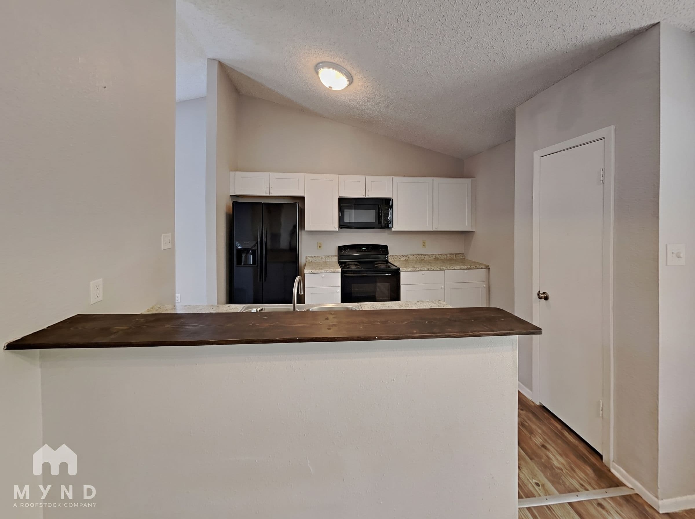 MYND — 3 Bedroom(s) and 2 Bathroom(s) - Photo 13