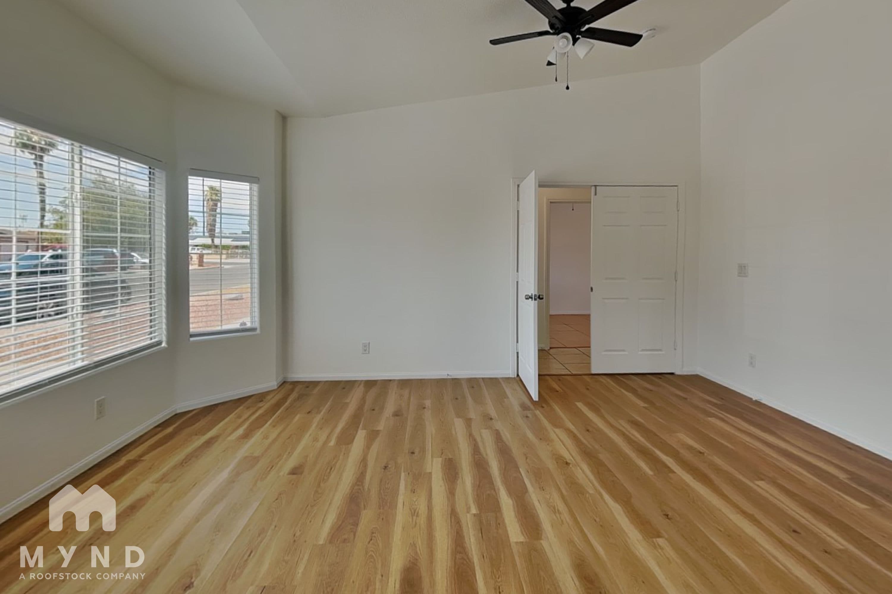 MYND — 5 Bedroom(s) and 2 Bathroom(s) - Photo 18