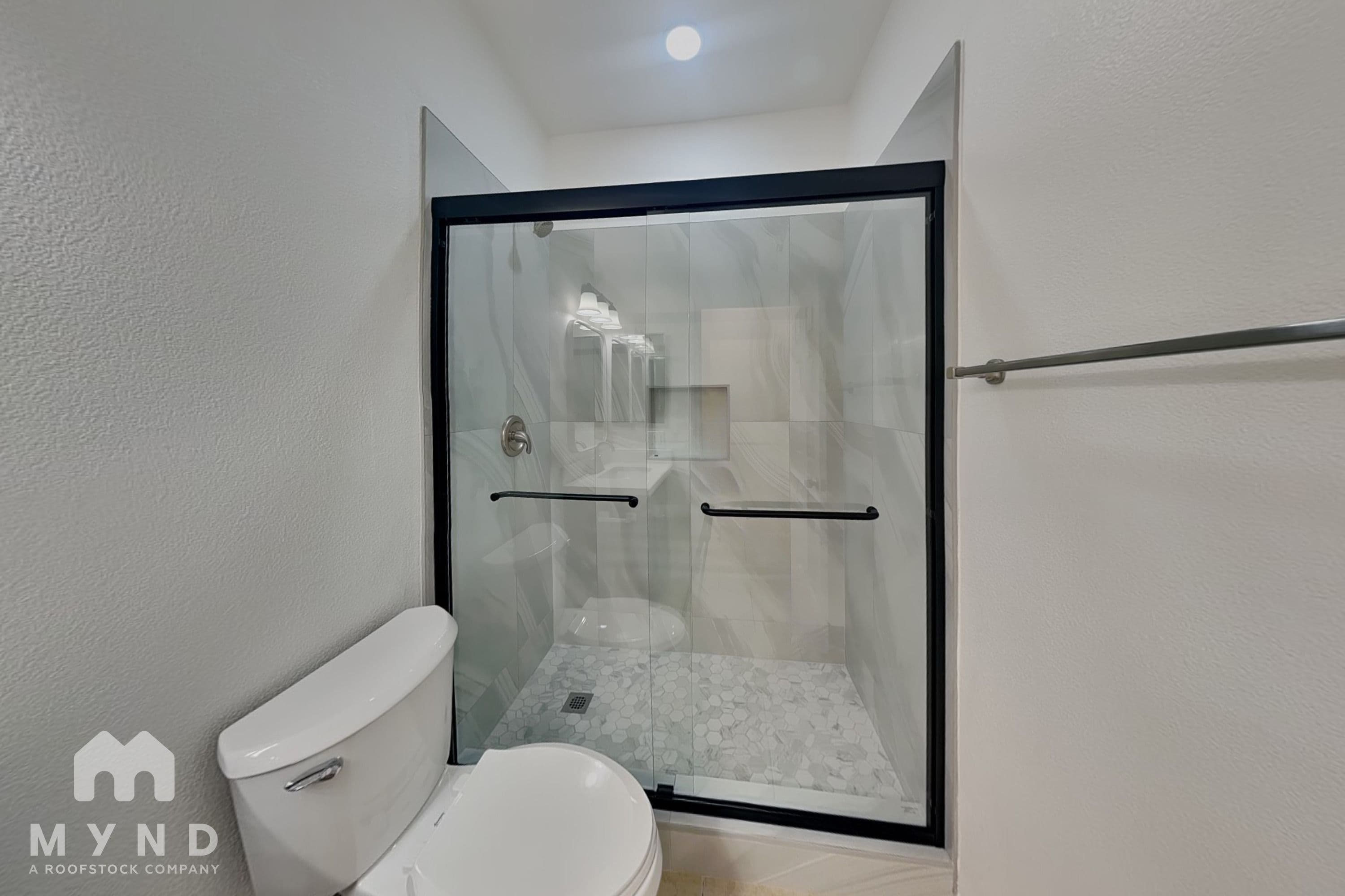 MYND — 5 Bedroom(s) and 2 Bathroom(s) - Photo 20