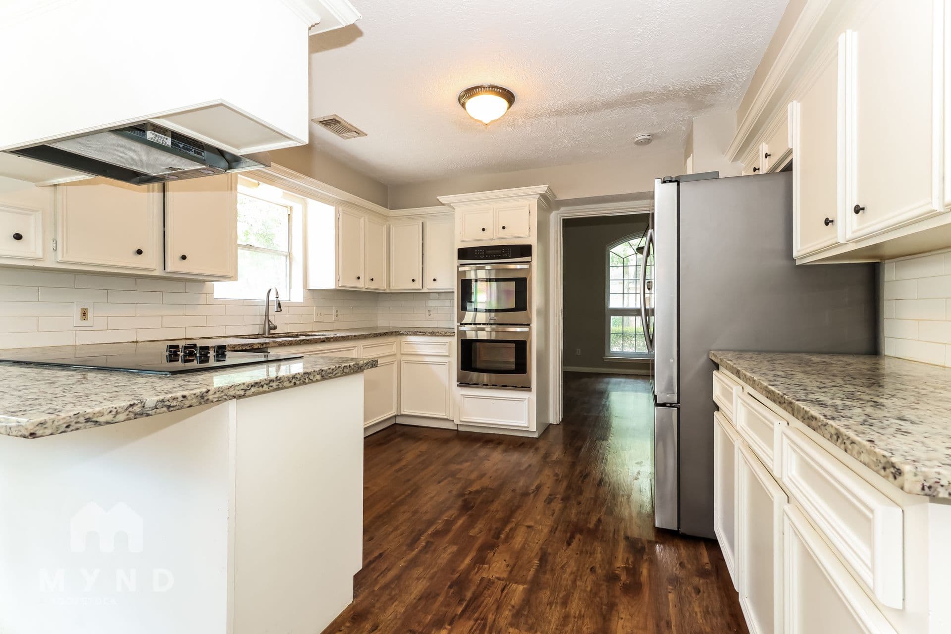 MYND — 4 Bedroom(s) and 3.5 Bathroom(s) - Photo 4