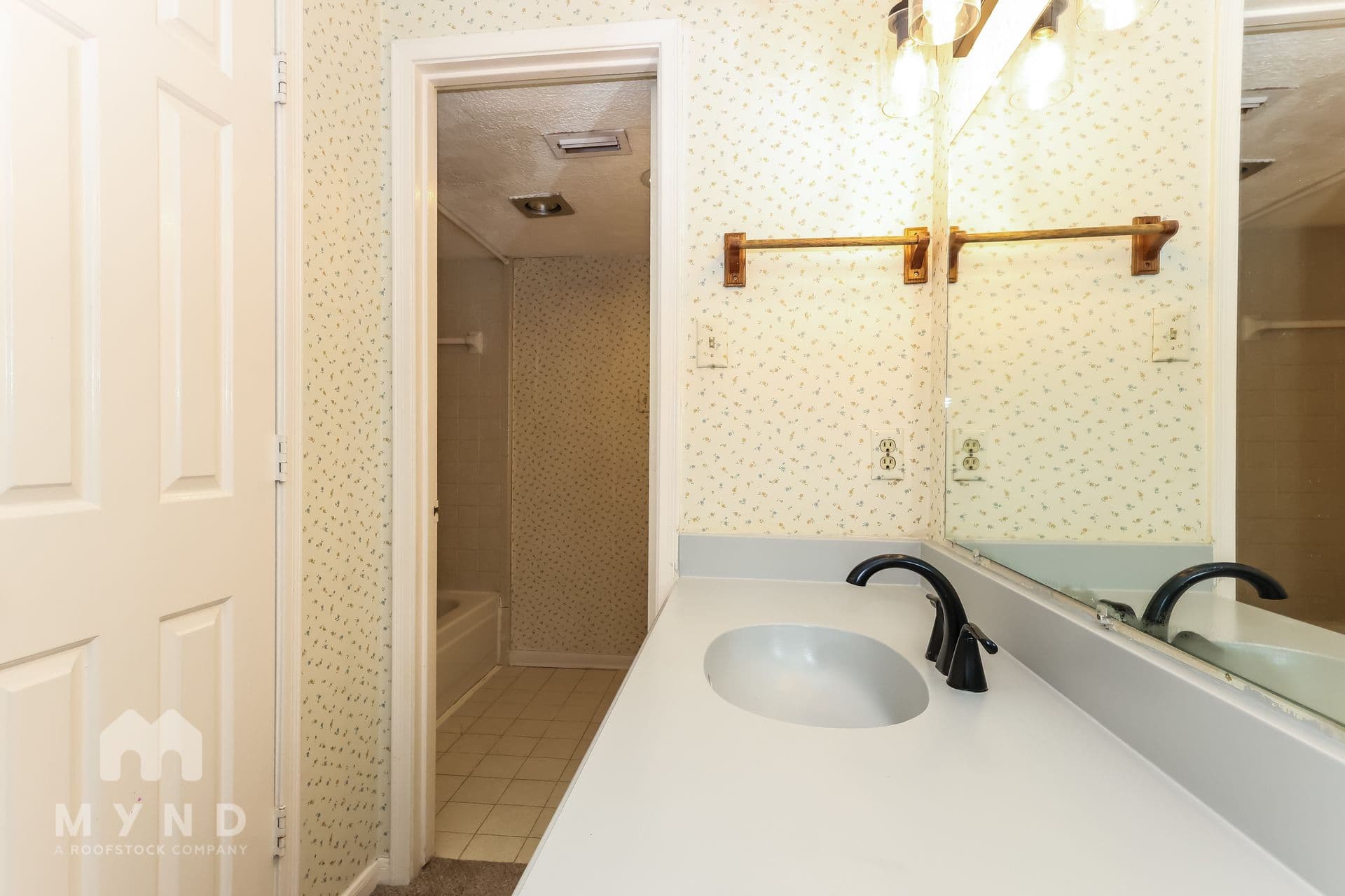 MYND — 4 Bedroom(s) and 3.5 Bathroom(s) - Photo 24