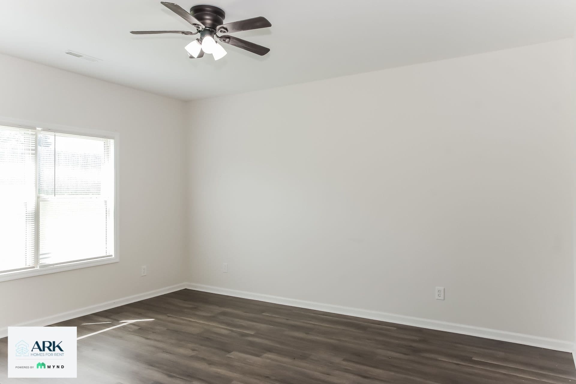 MYND — 5 Bedroom(s) and 3.5 Bathroom(s) - Photo 21