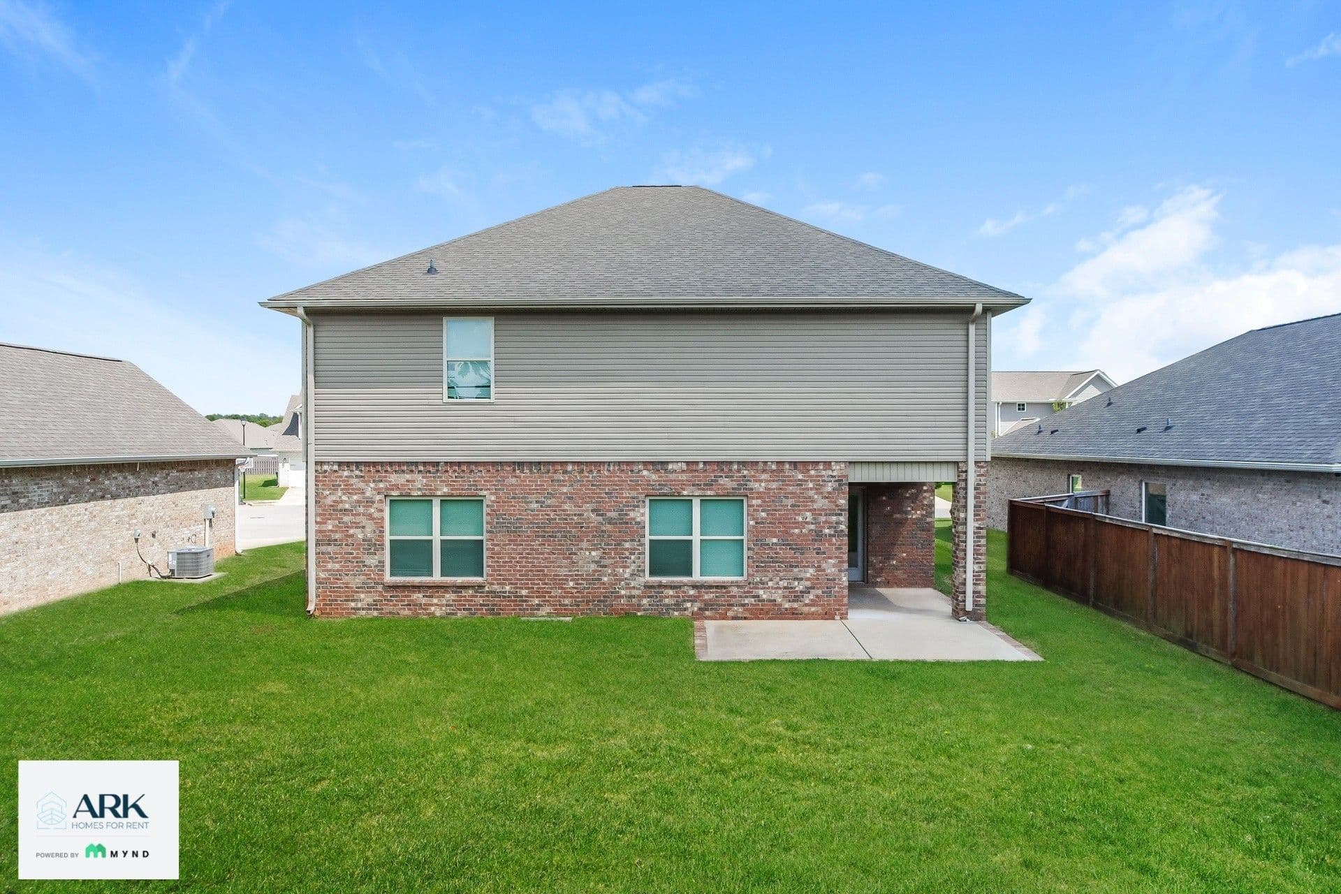 MYND — 5 Bedroom(s) and 3.5 Bathroom(s) - Photo 31