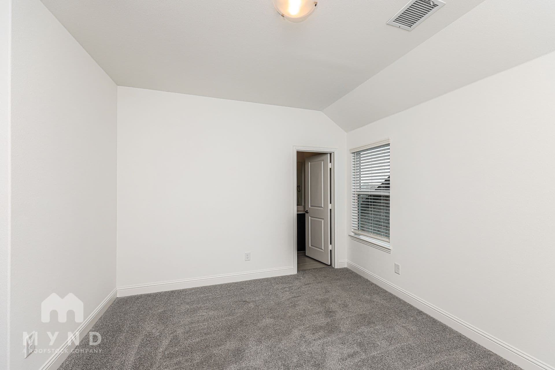 MYND - Photo 20