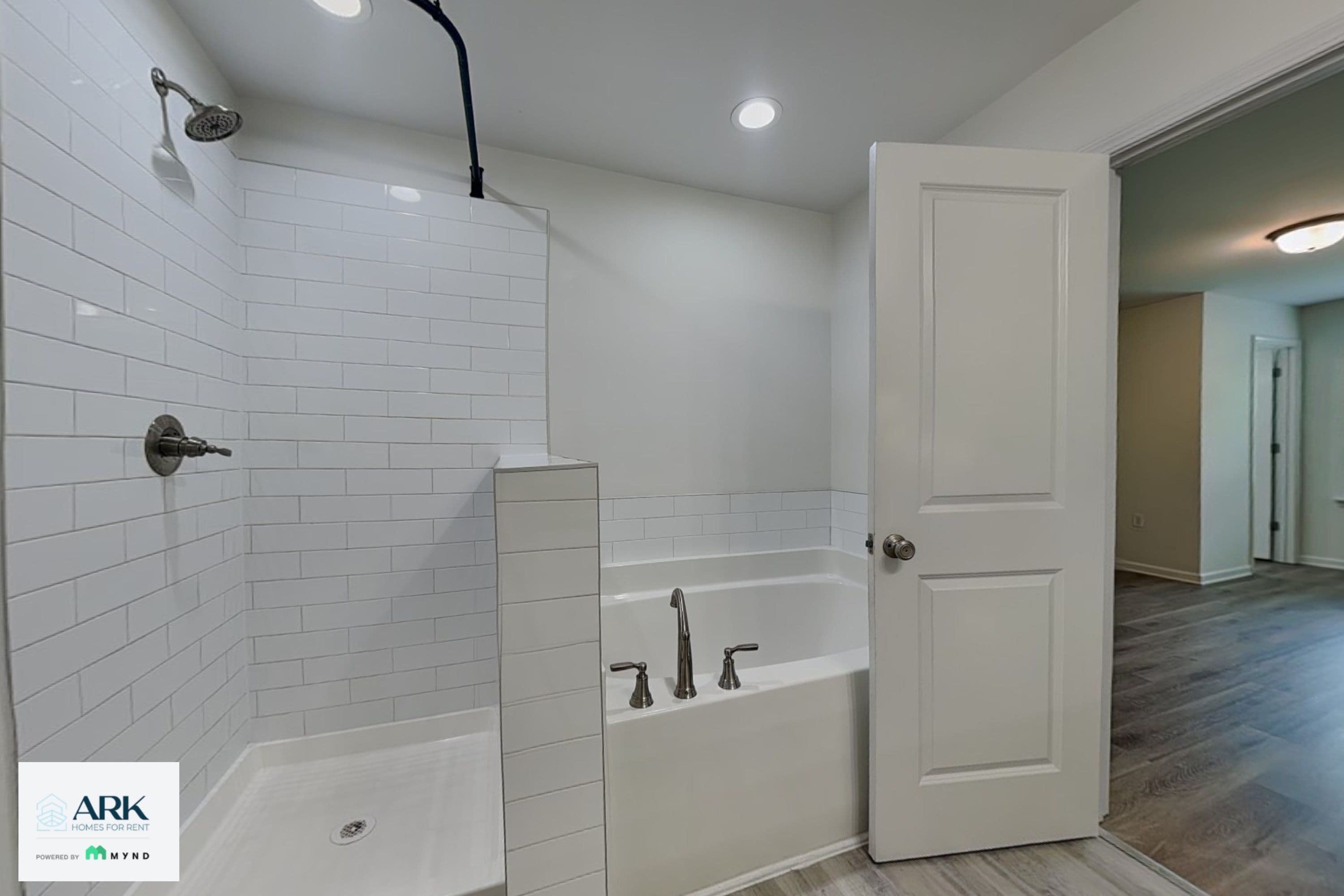 MYND — 4 Bedroom(s) and 3 Bathroom(s) - Photo 12