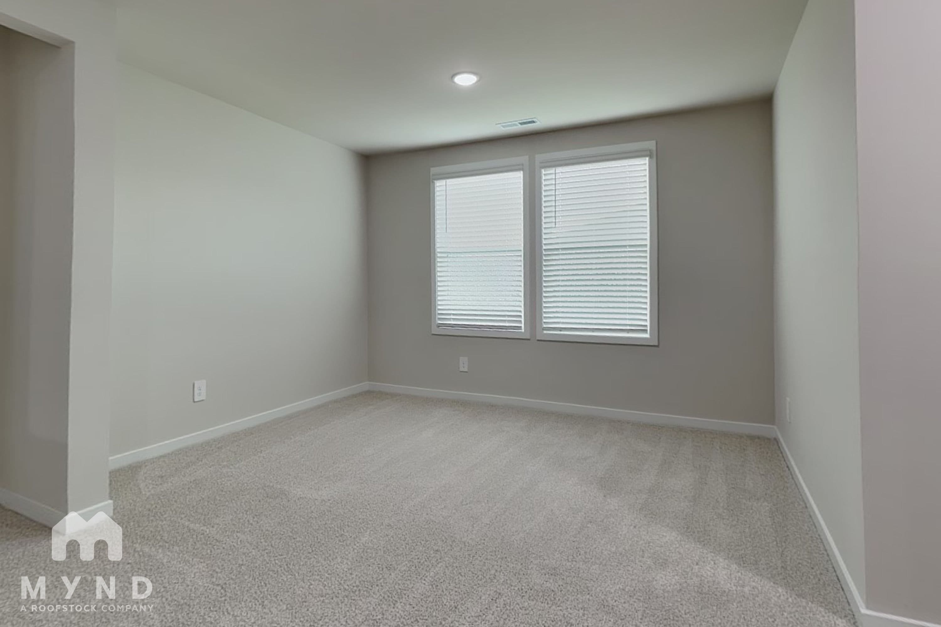 MYND — 4 Bedroom(s) and 2.5 Bathroom(s) - Photo 11
