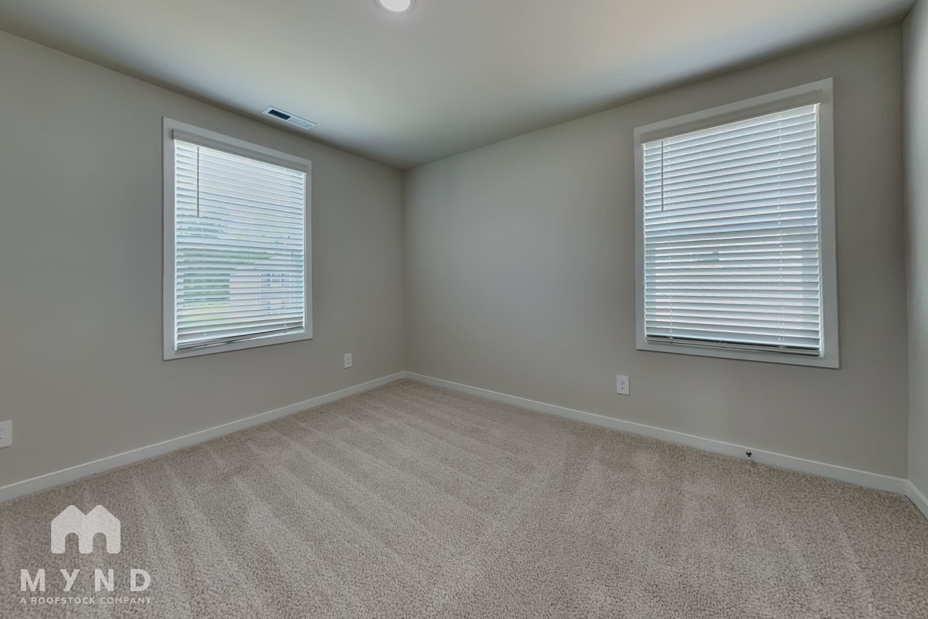 MYND — 4 Bedroom(s) and 2.5 Bathroom(s) - Photo 17