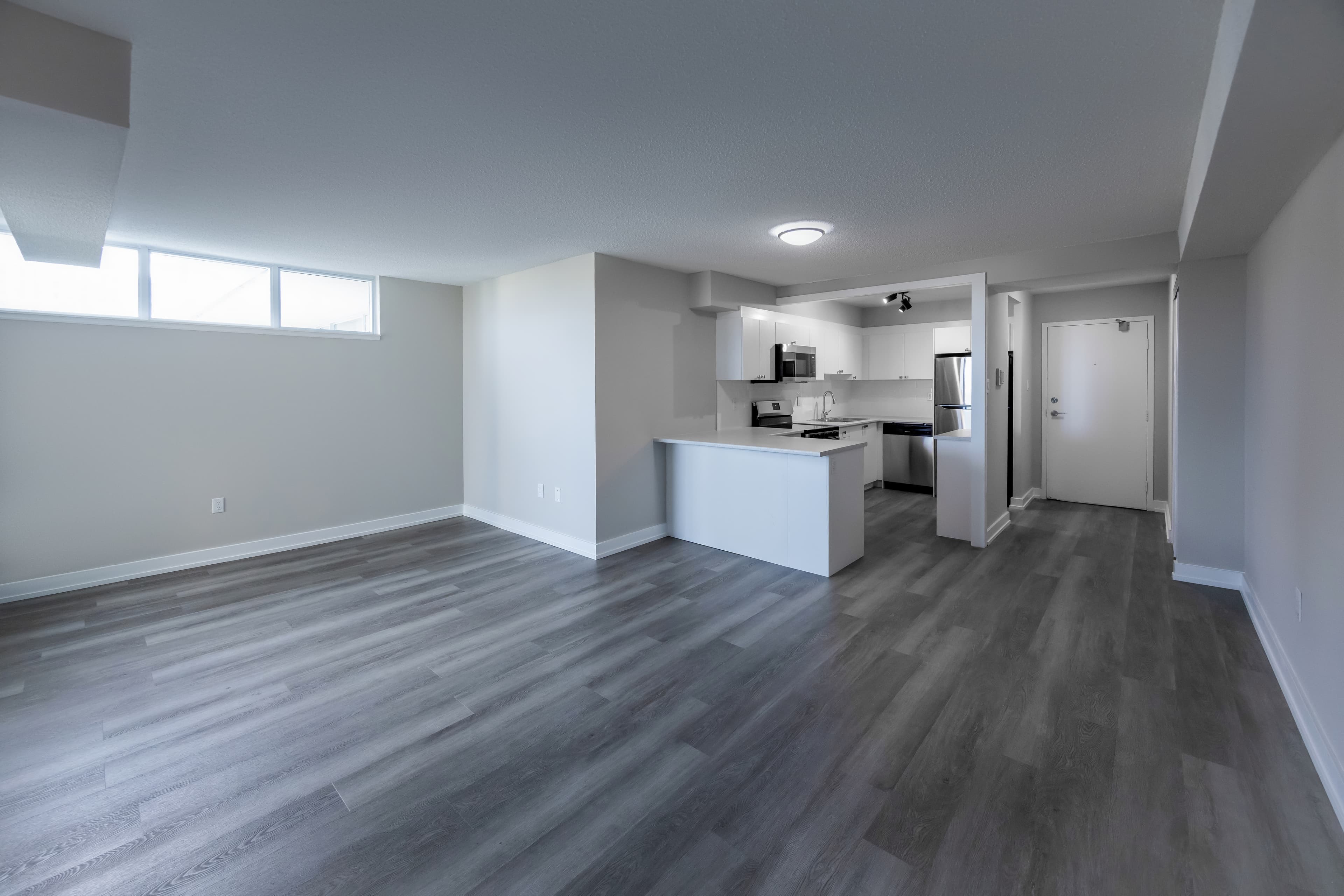 Kaneff — Unit C - Photo 30