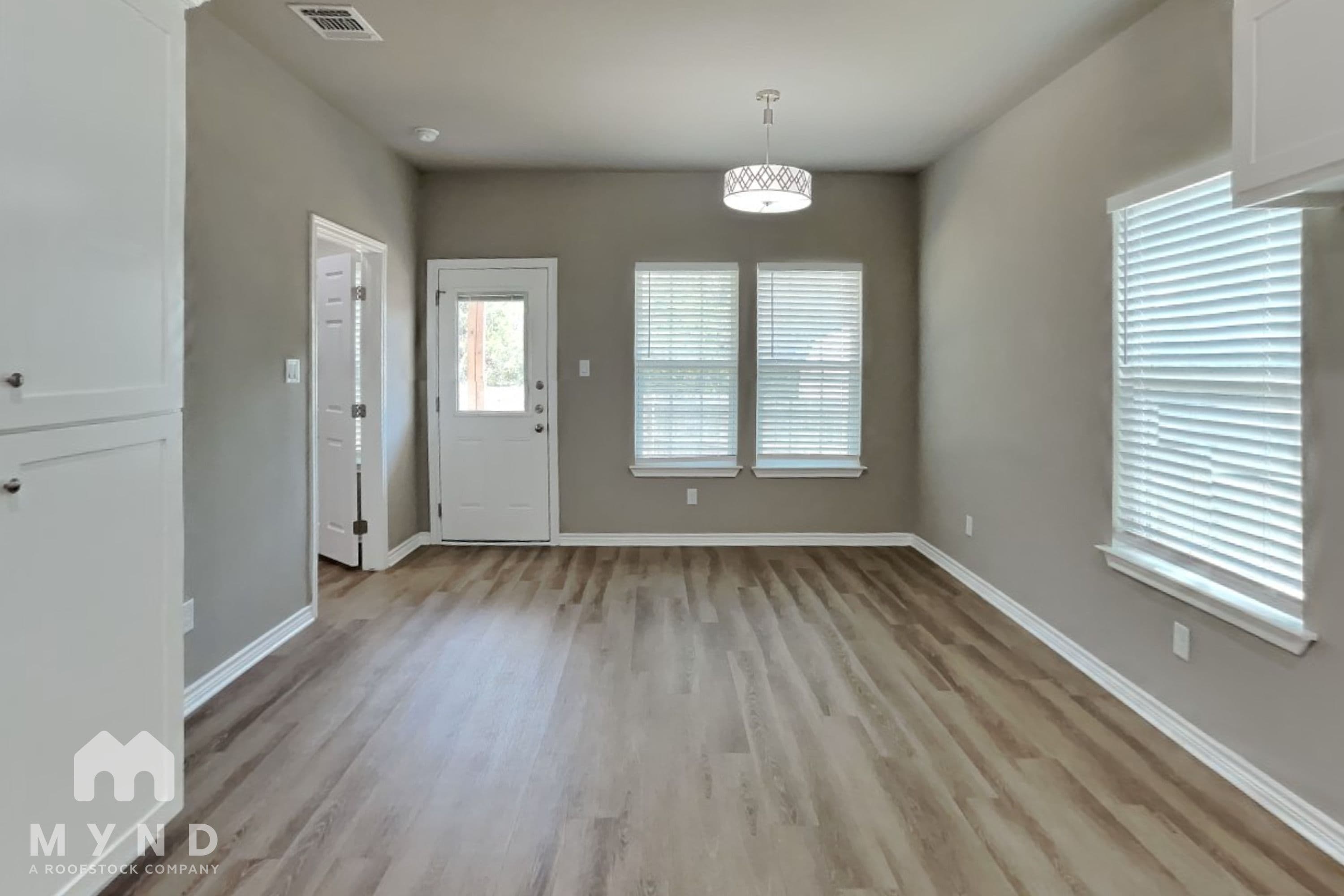 MYND — 3 Bedroom(s) and 2 Bathroom(s) - Photo 7