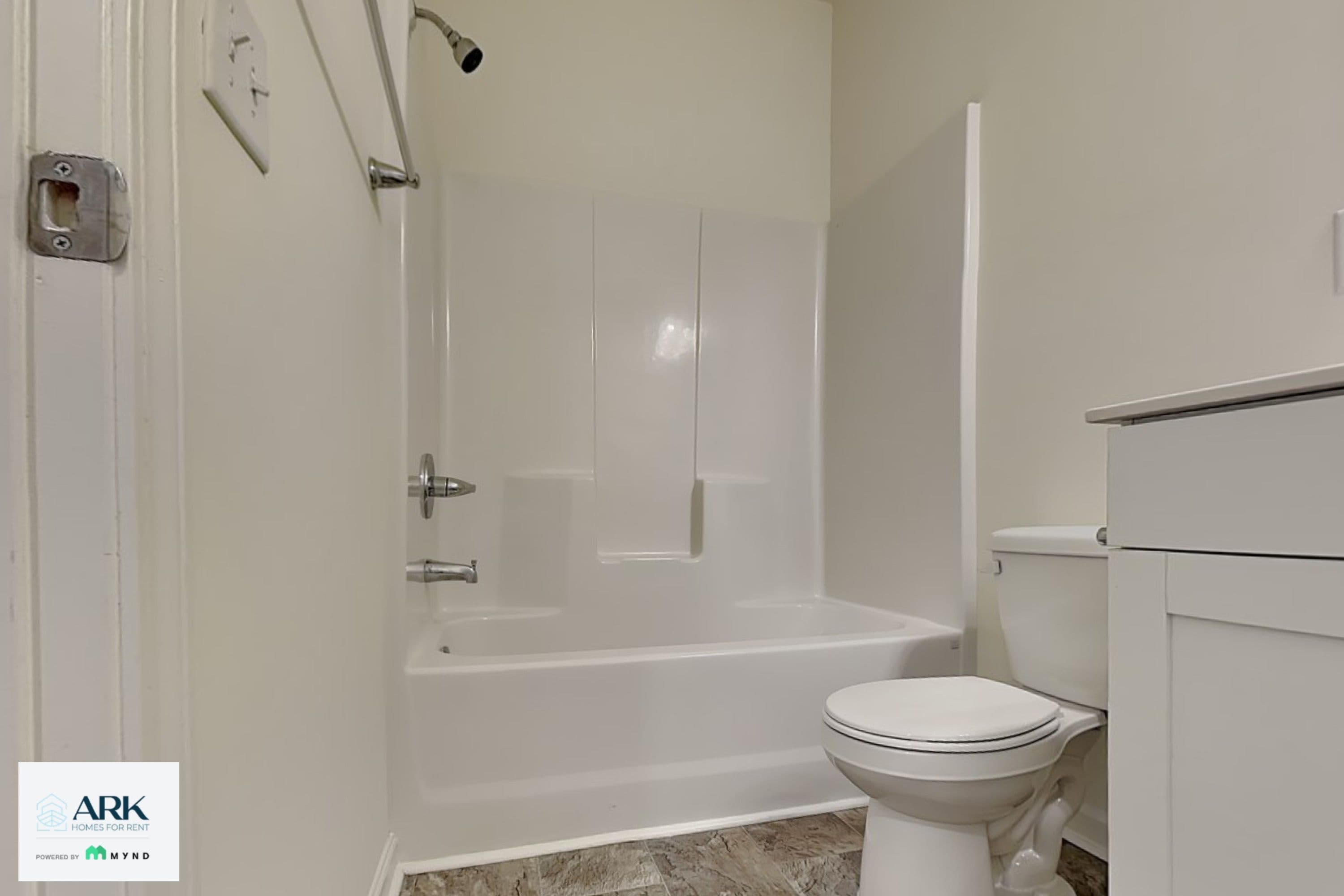 MYND — 3 Bedroom(s) and 2.5 Bathroom(s) - Photo 25