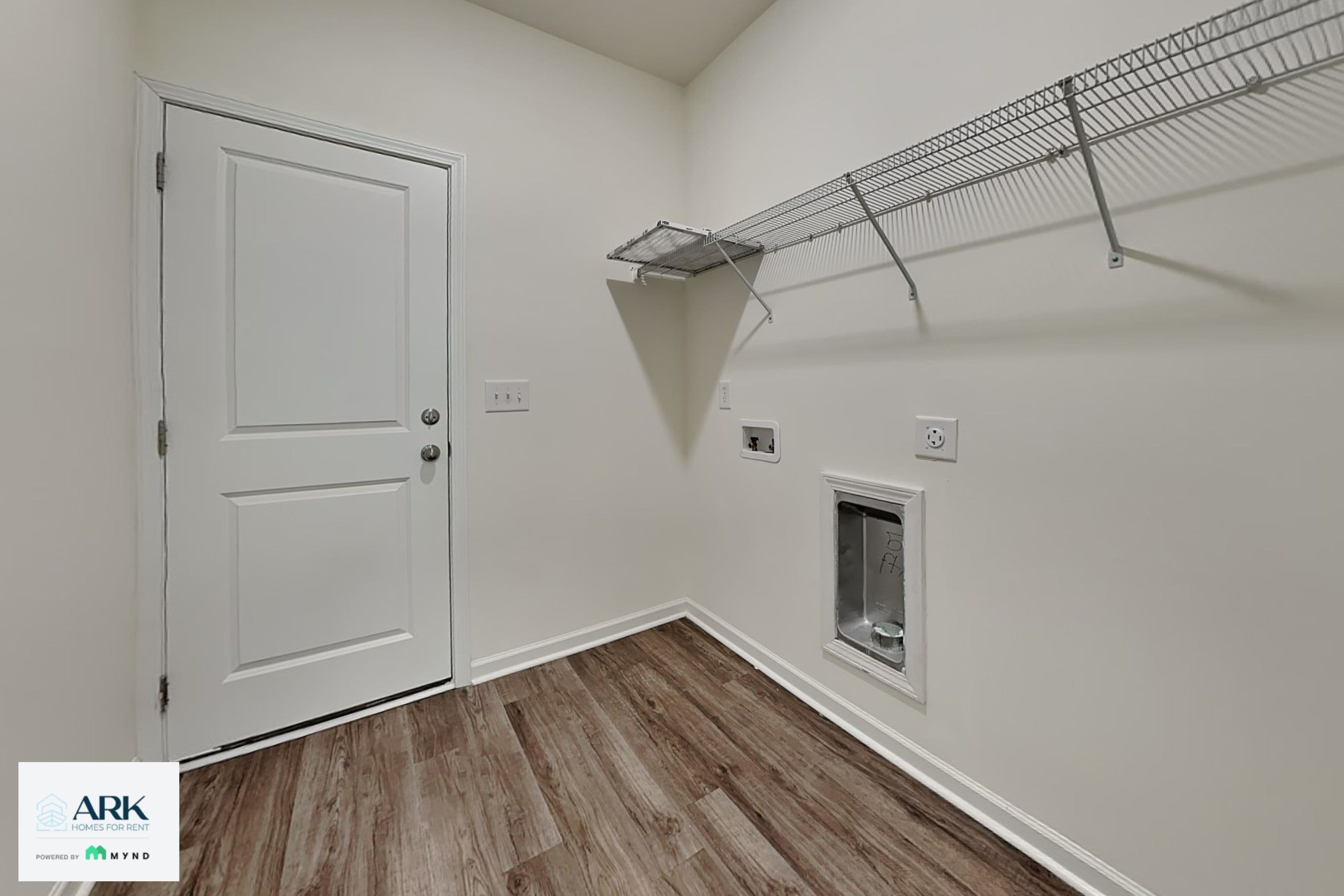MYND — 3 Bedroom(s) and 2.5 Bathroom(s) - Photo 27