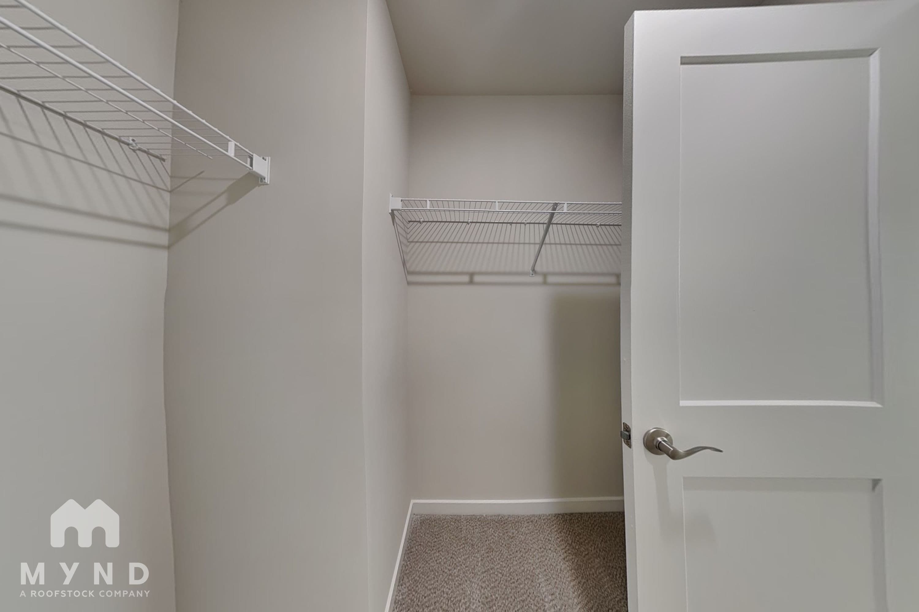MYND — 4 Bedroom(s) and 2.5 Bathroom(s) - Photo 14