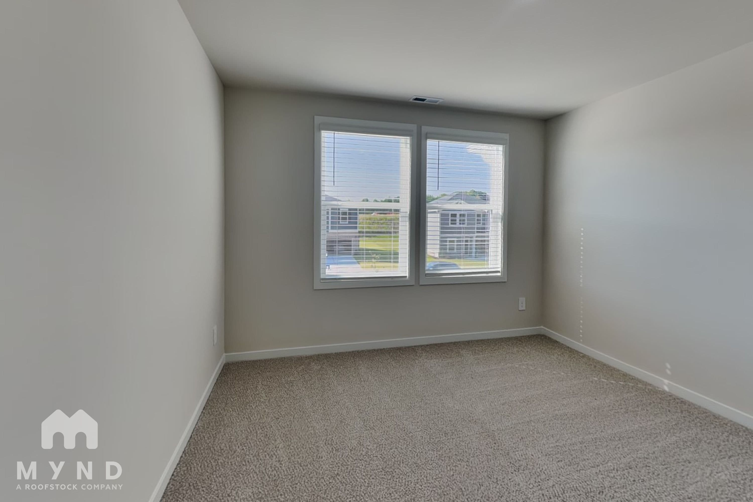 MYND — 4 Bedroom(s) and 2.5 Bathroom(s) - Photo 15