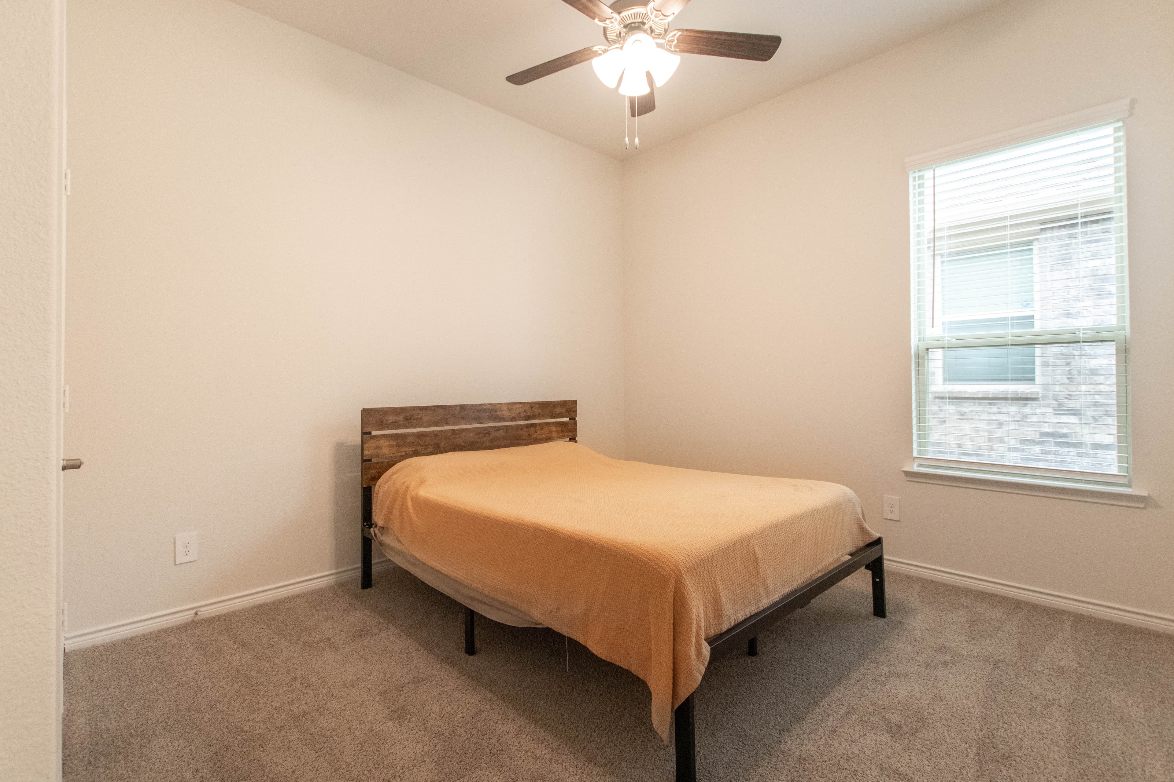Scott Brown Properties - Photo 4