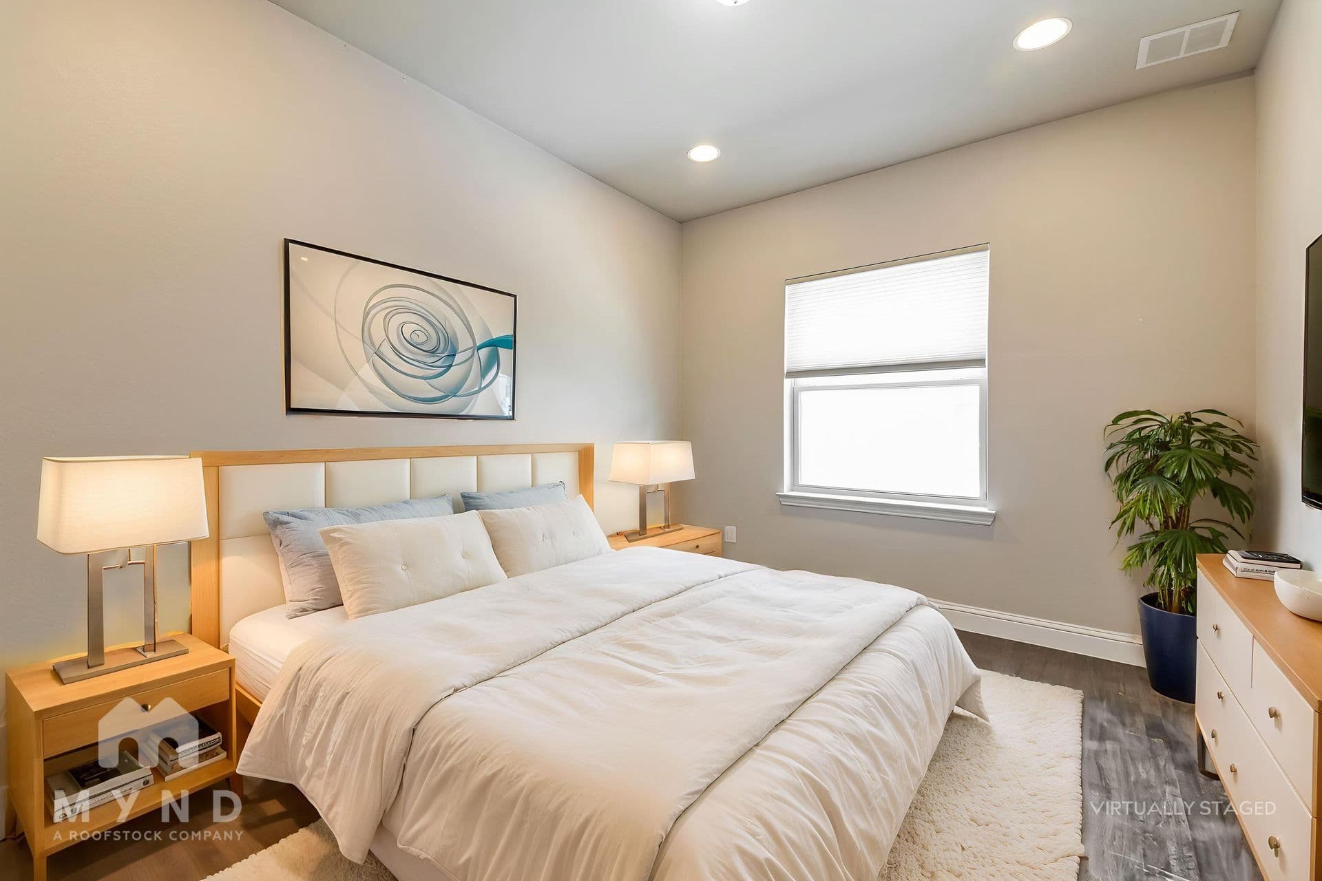 MYND — 3 Bedroom(s) and 2.5 Bathroom(s) - Photo 5