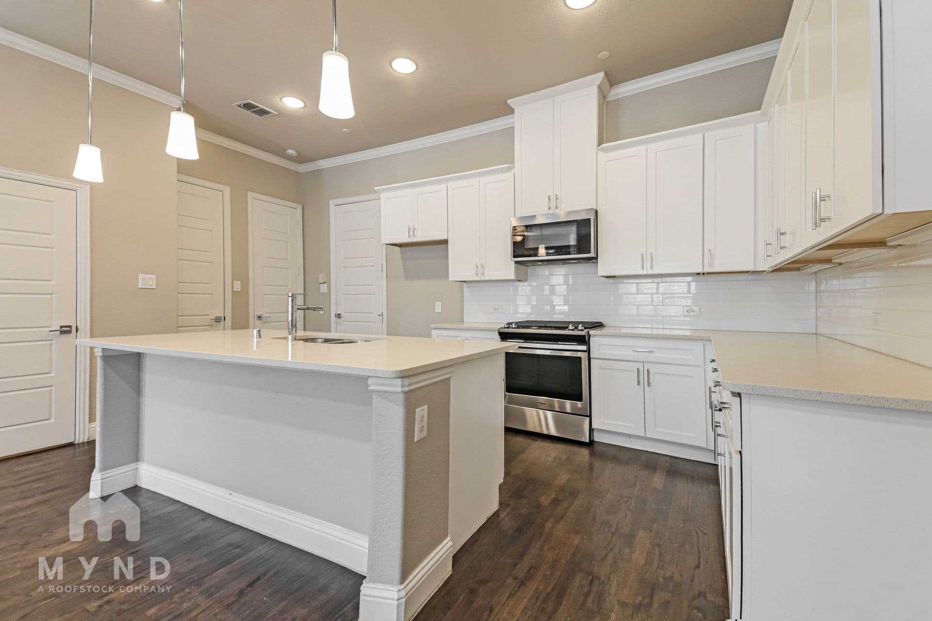 MYND — 3 Bedroom(s) and 2.5 Bathroom(s) - Photo 6