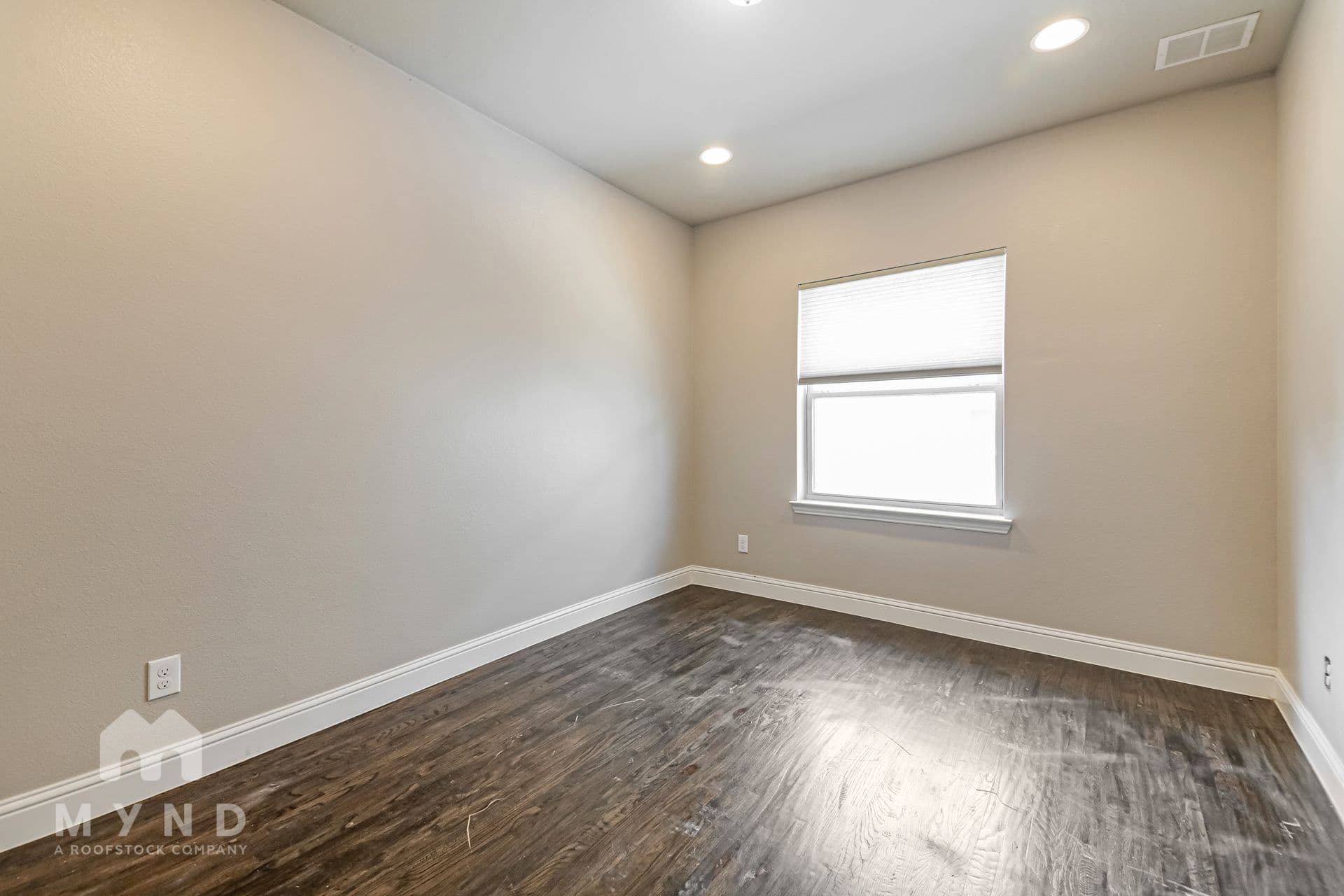MYND — 3 Bedroom(s) and 2.5 Bathroom(s) - Photo 17