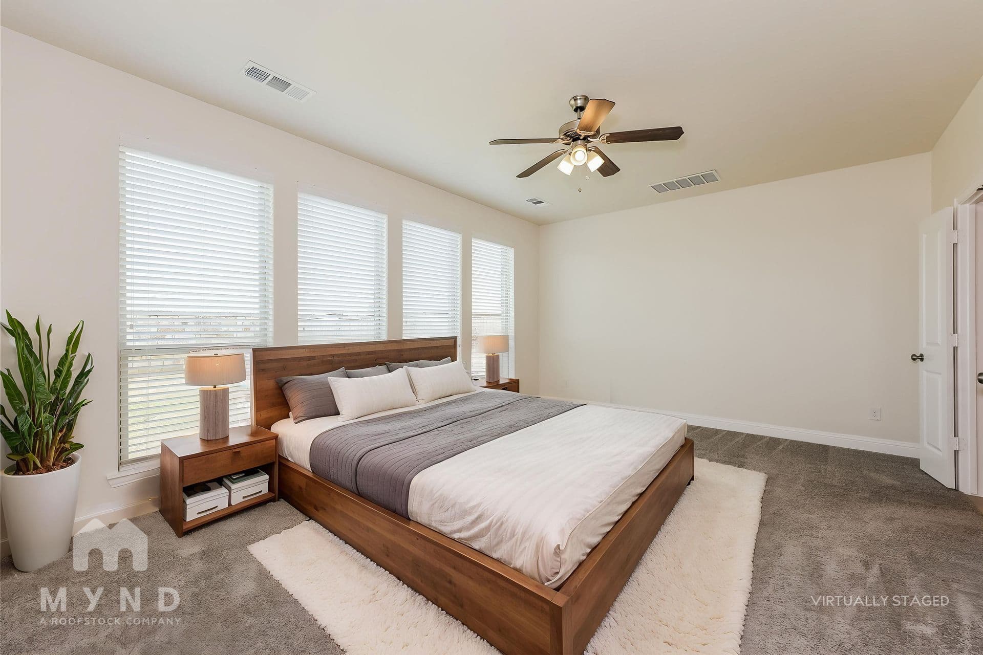 MYND — 3 Bedroom(s) and 3.5 Bathroom(s) - Photo 6